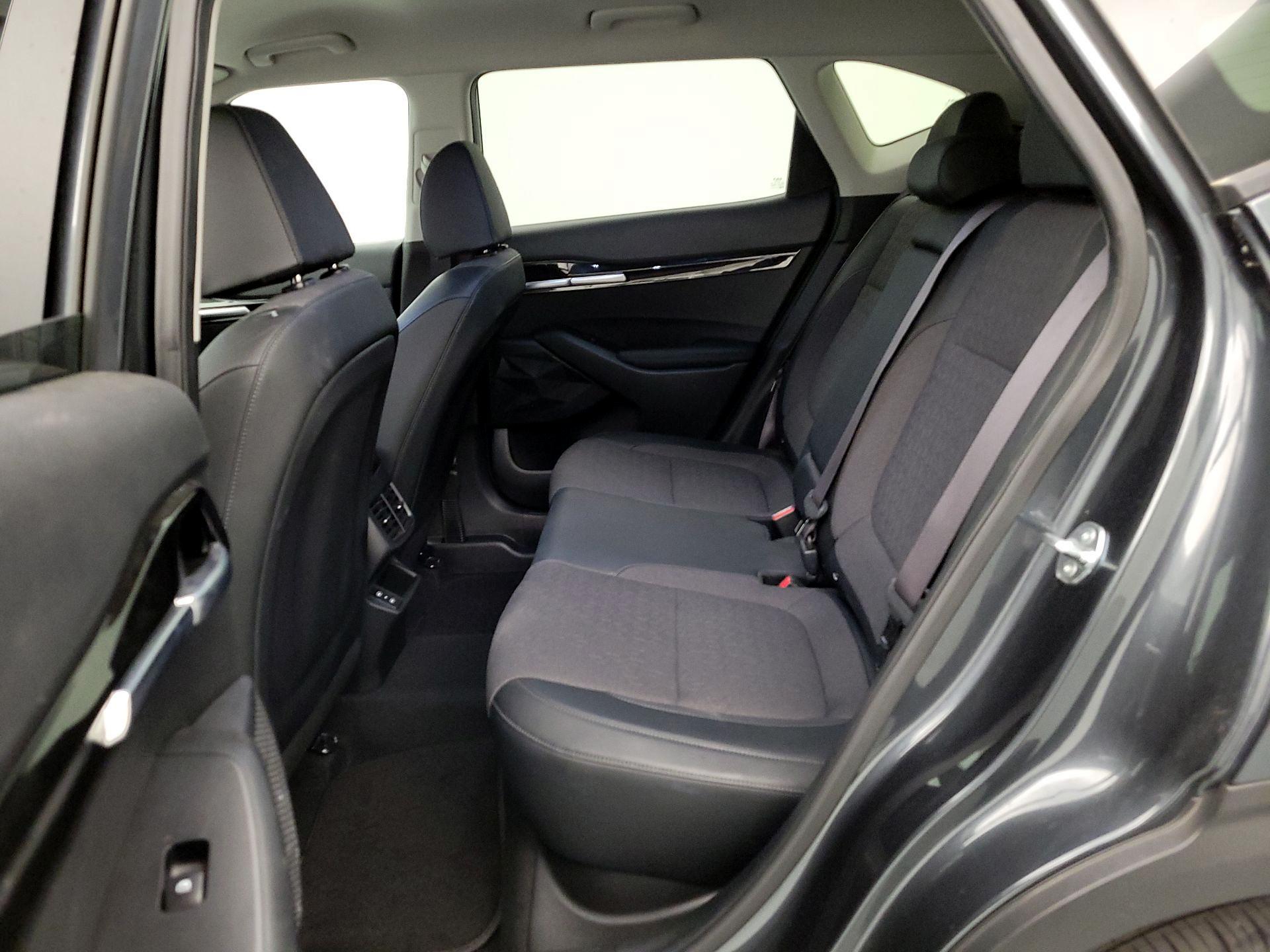 Thumbnail: 2025 Kia Seltos - 20