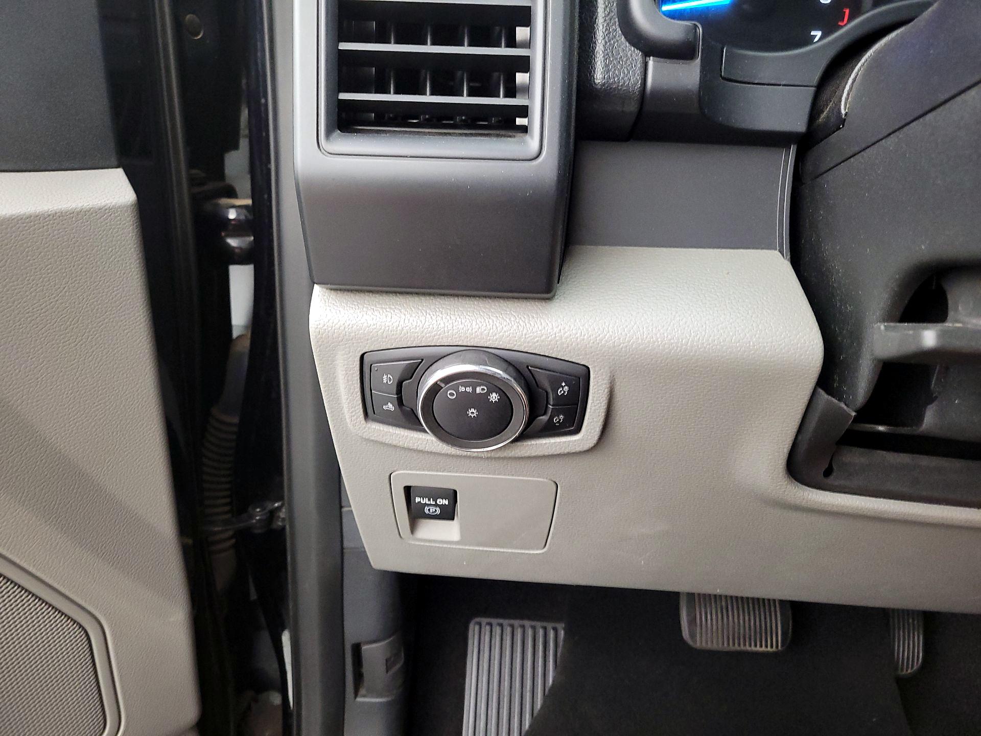 Thumbnail: 2020 Ford F-150 - 13