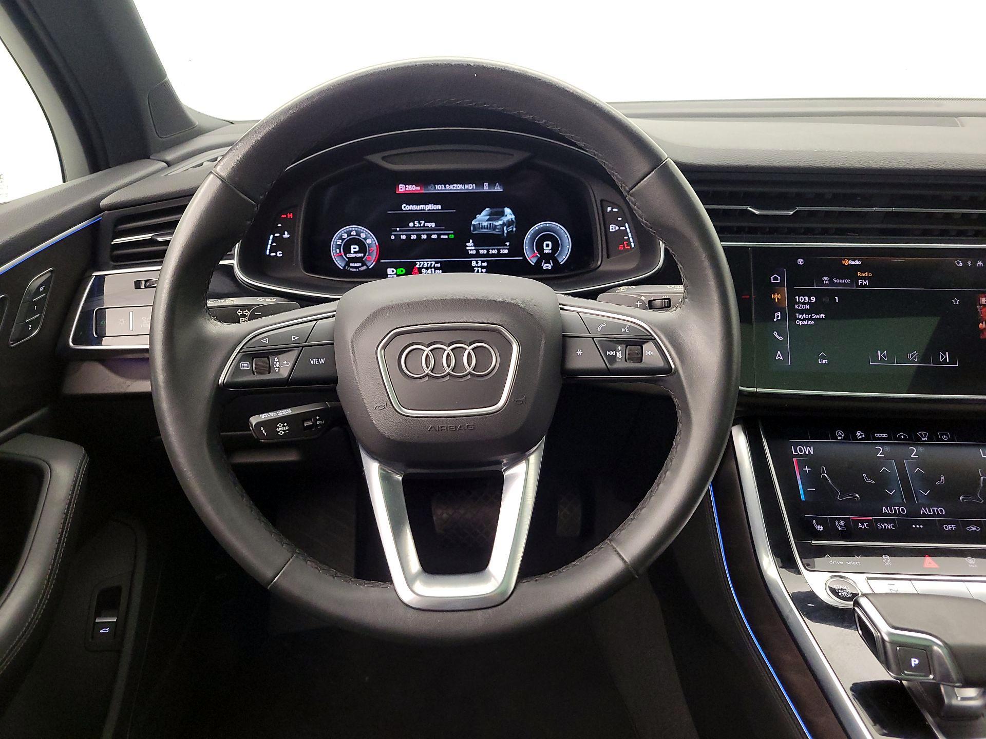 Thumbnail: 2022 Audi Q7 - 10