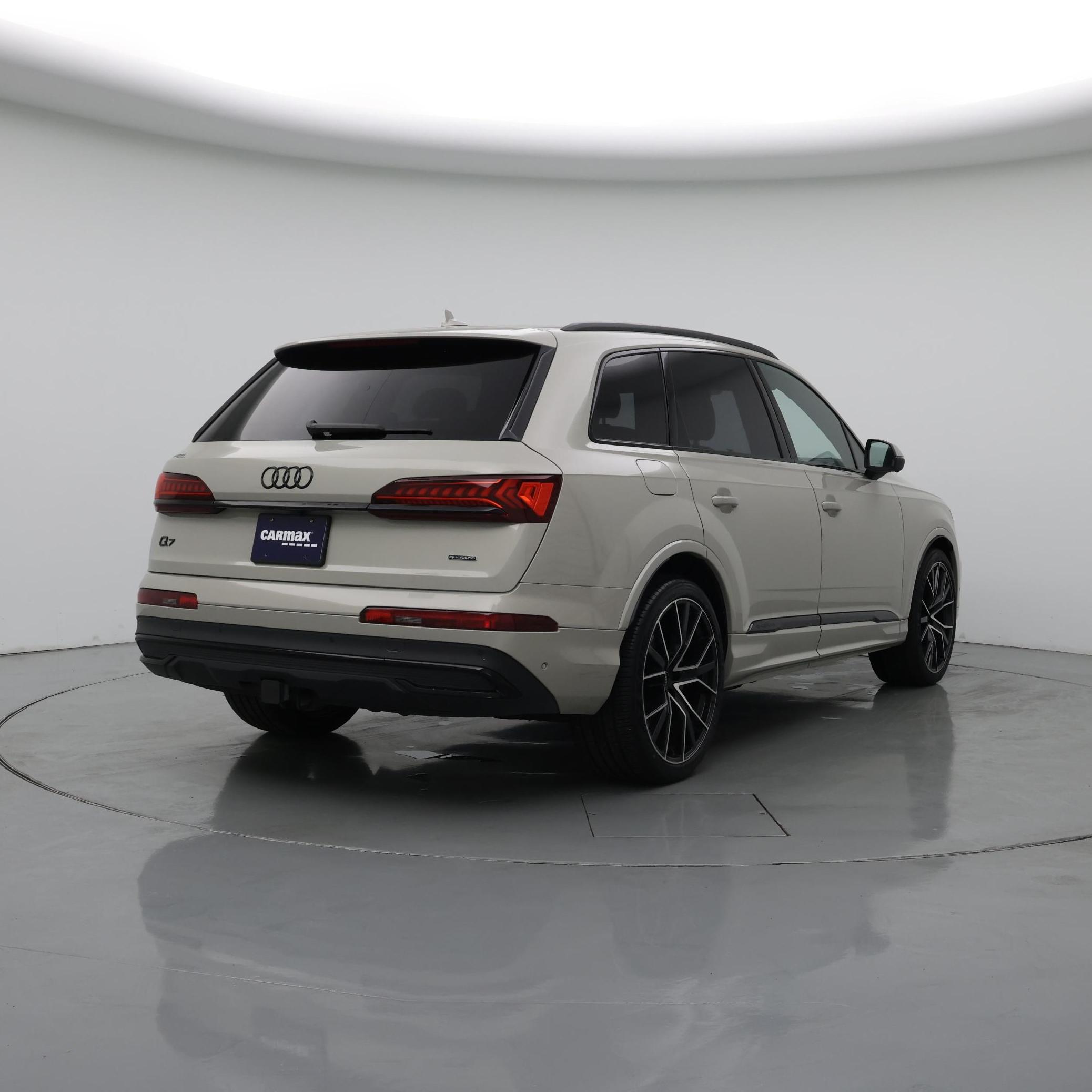 Thumbnail: 2022 Audi Q7 - 8
