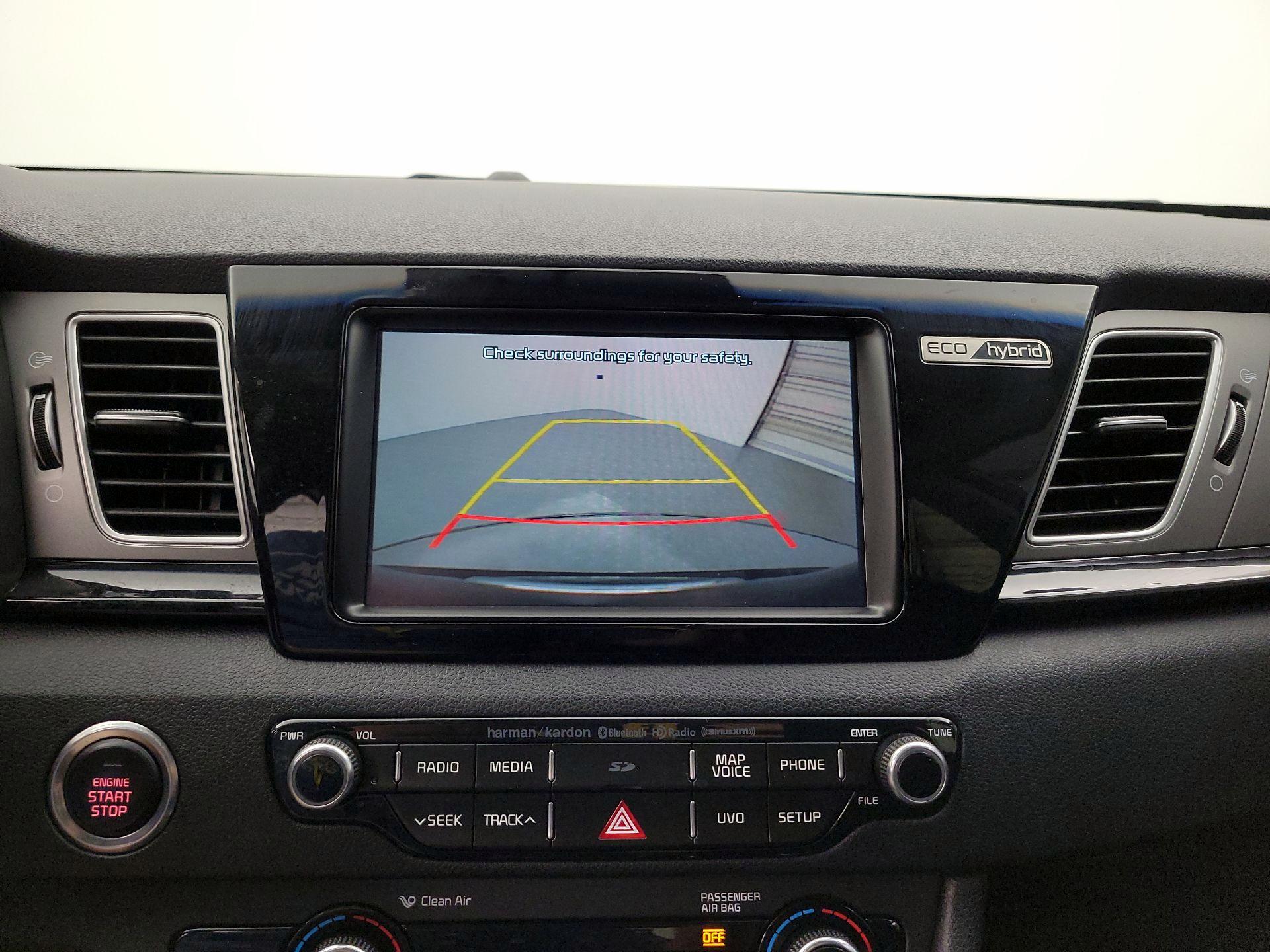 Thumbnail: 2017 Kia Niro - 15