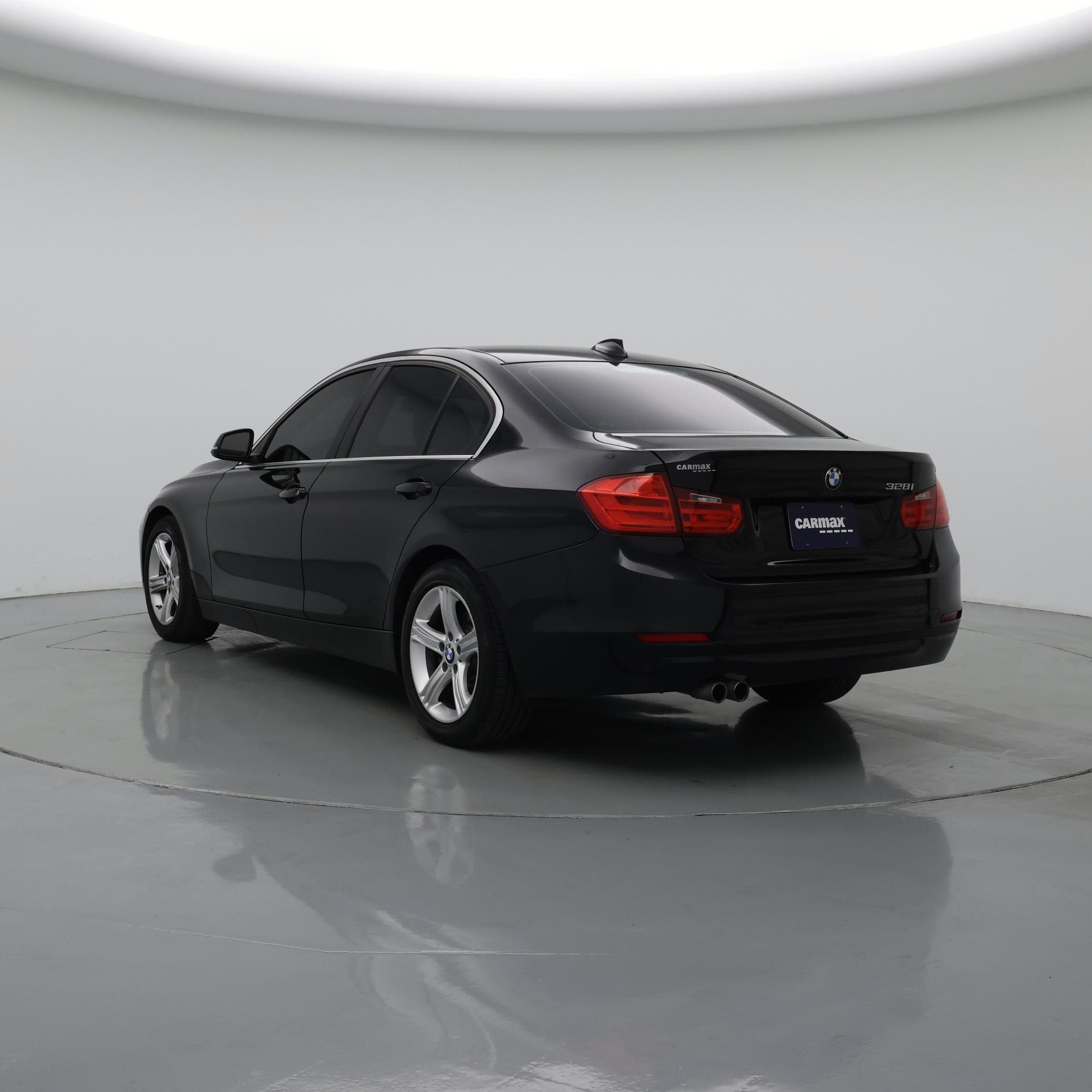 Thumbnail: 2015 BMW 3 Series - 2