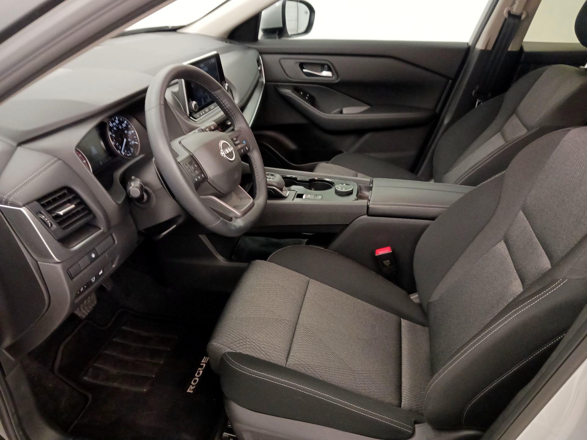 Thumbnail: 2025 Nissan Rogue - 11