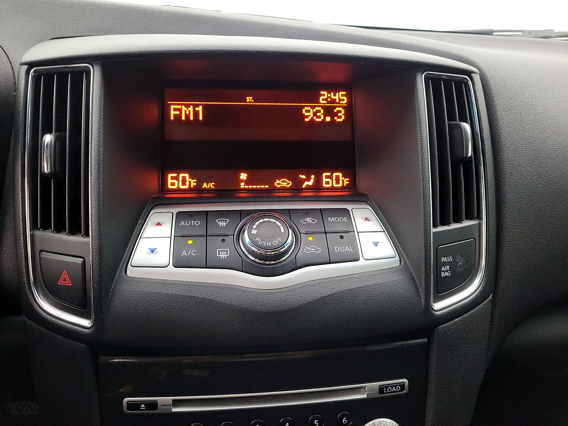 Thumbnail: 2014 Nissan Maxima - 14