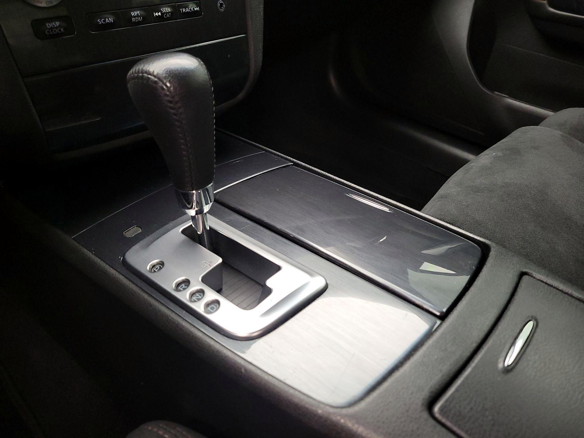 Thumbnail: 2014 Nissan Maxima - 16