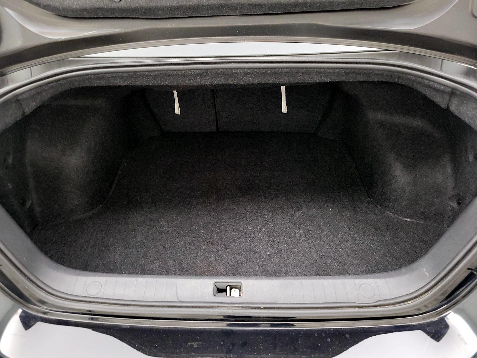 Thumbnail: 2014 Nissan Maxima - 20