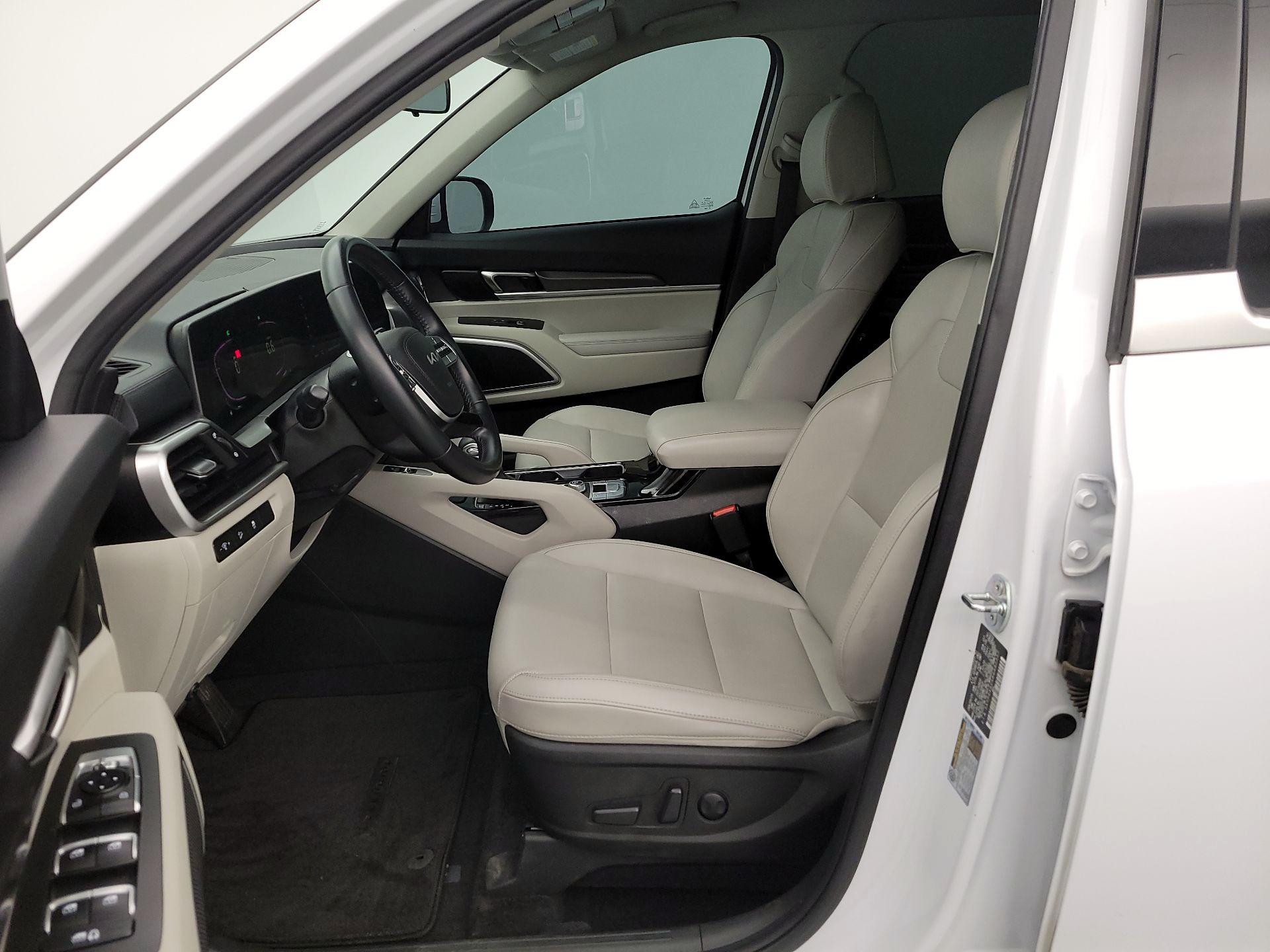 Thumbnail: 2024 Kia Telluride - 11
