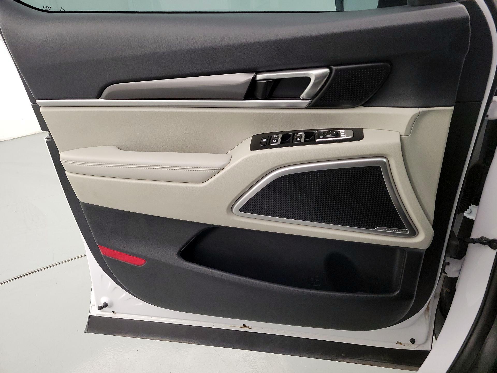 Thumbnail: 2024 Kia Telluride - 12