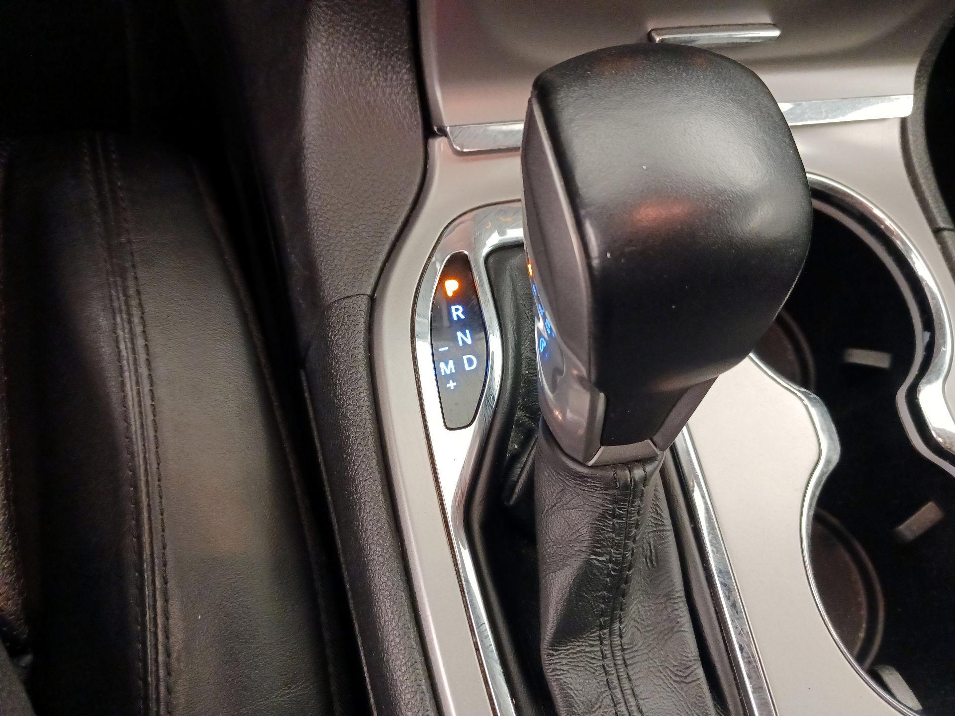 Thumbnail: 2021 Jeep Grand Cherokee - 18