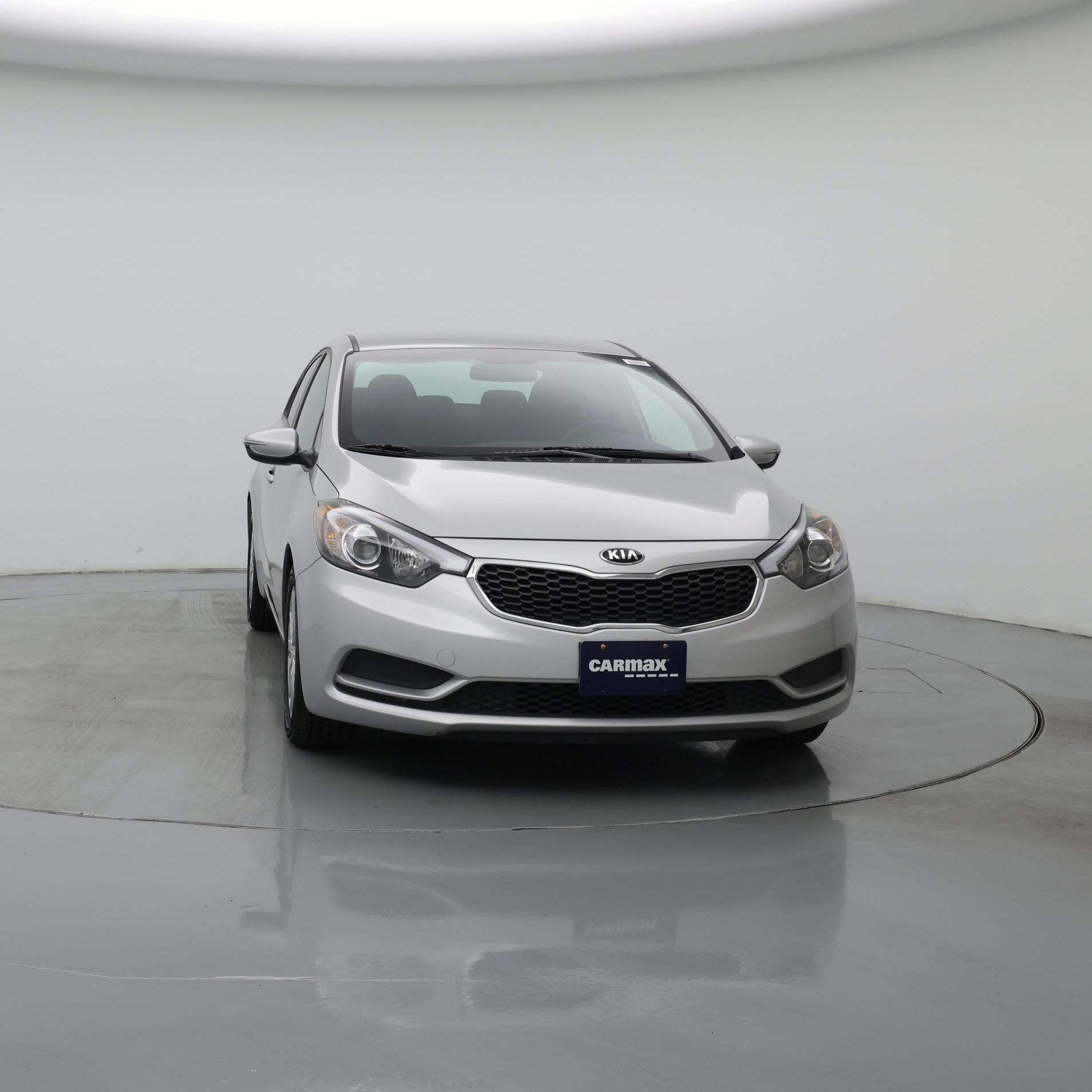 Thumbnail: 2015 Kia Forte - 5