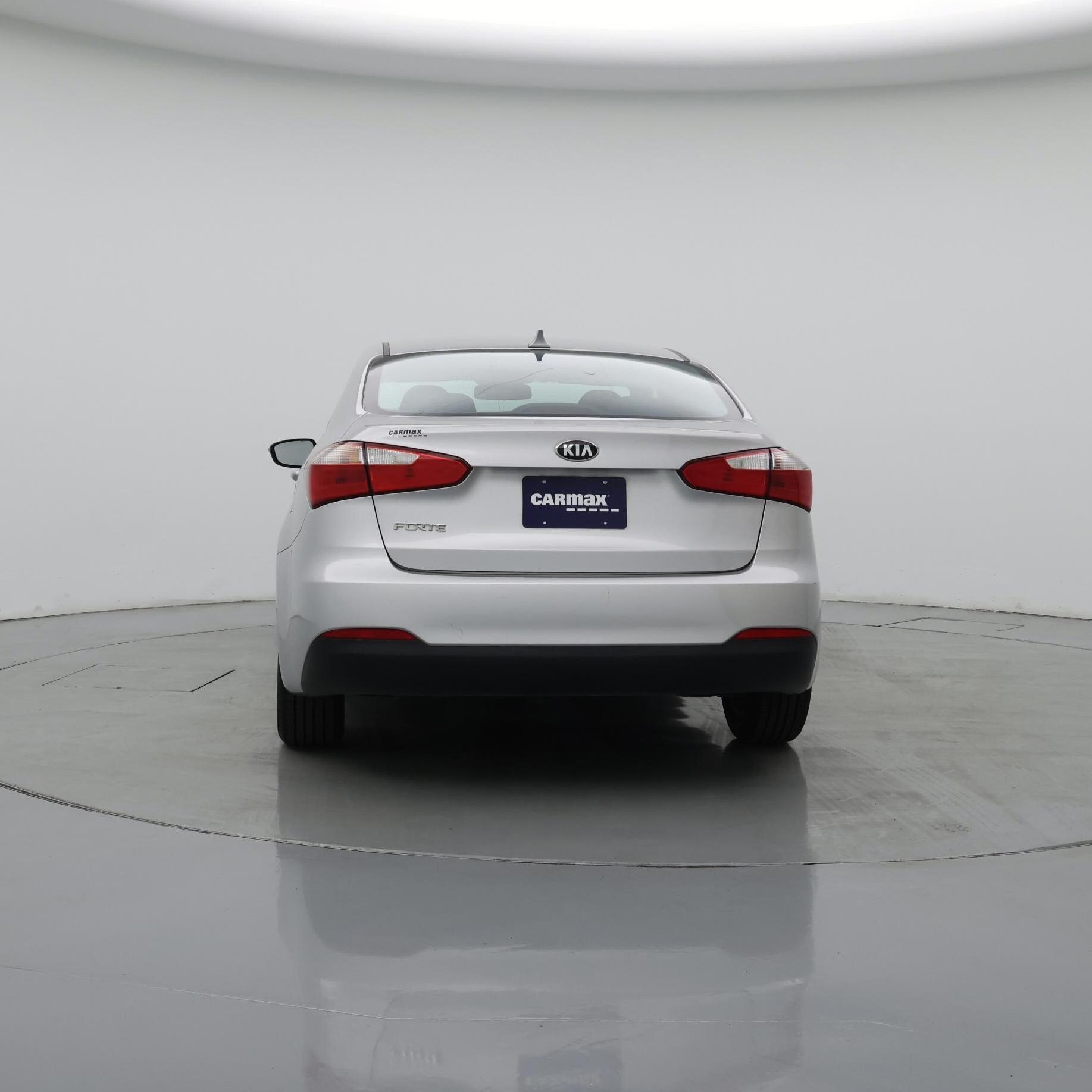 Thumbnail: 2015 Kia Forte - 6