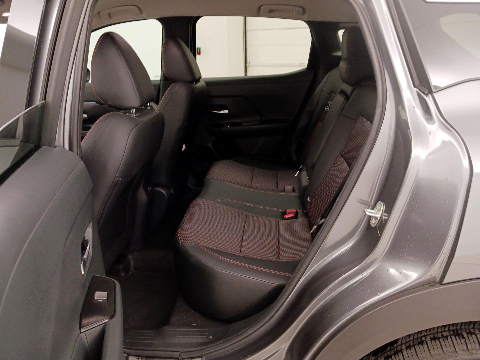 Thumbnail: 2026 Nissan Kicks - 19