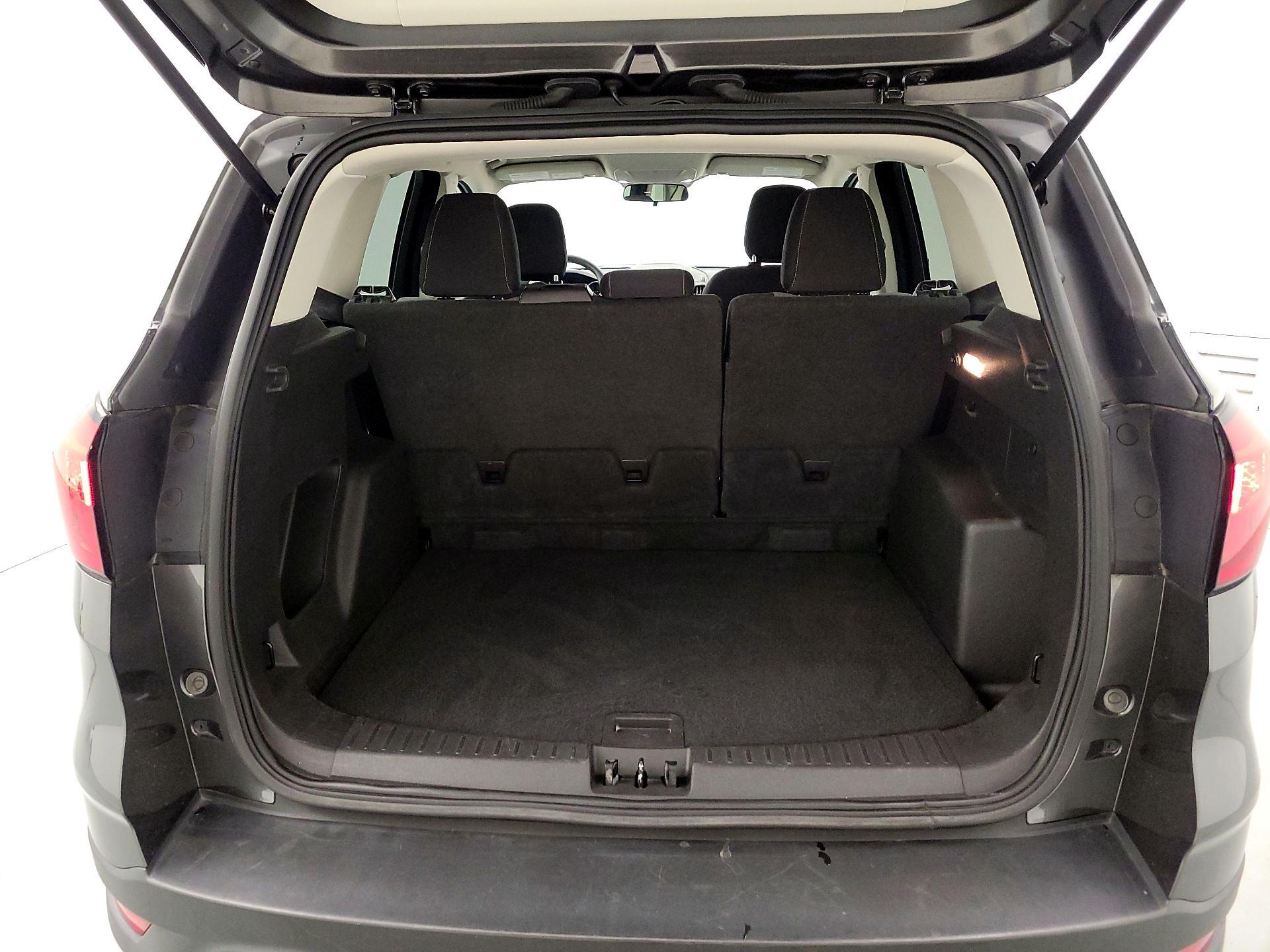 Thumbnail: 2019 Ford Escape - 20