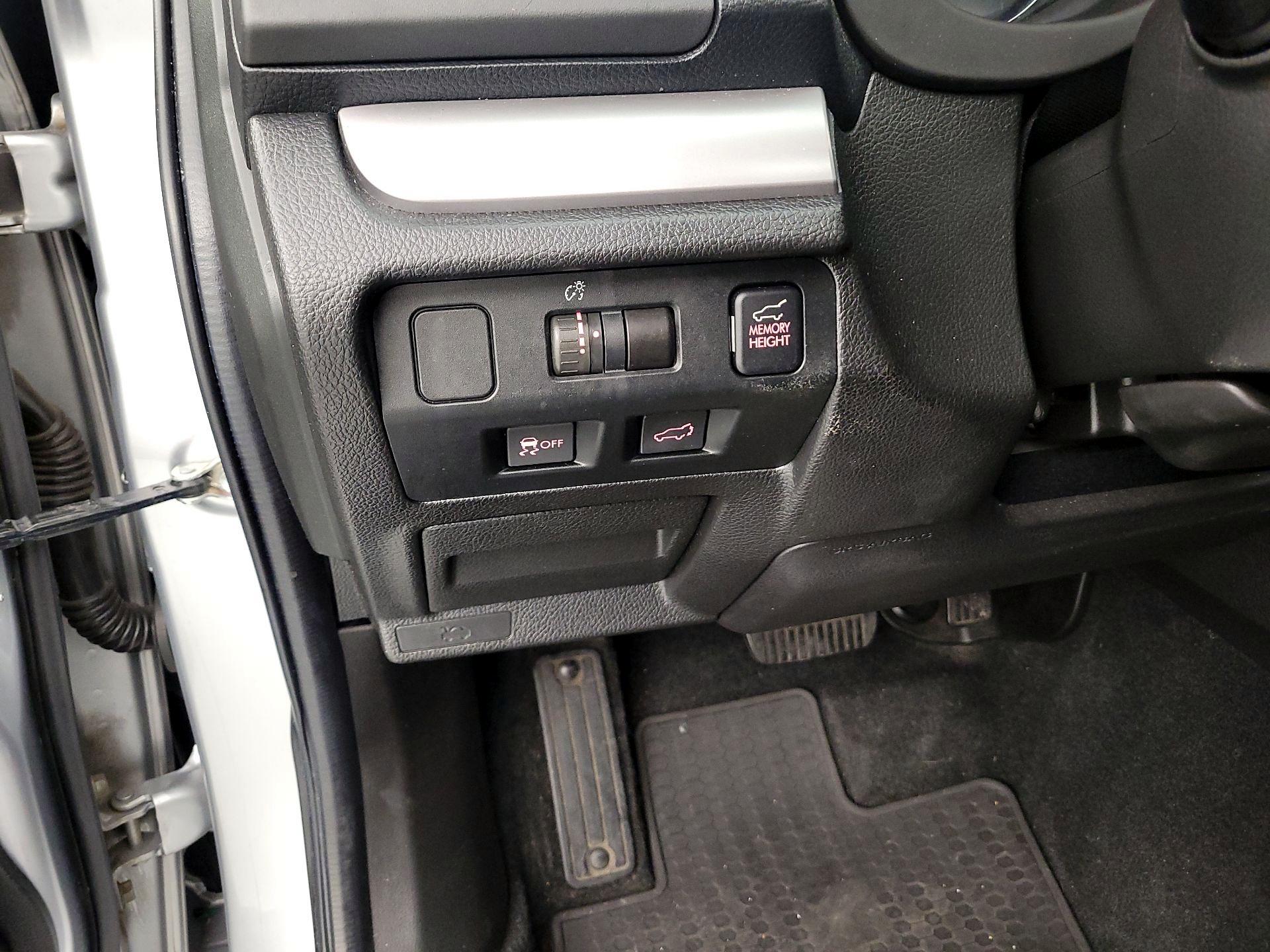 Thumbnail: 2014 Subaru Forester - 13