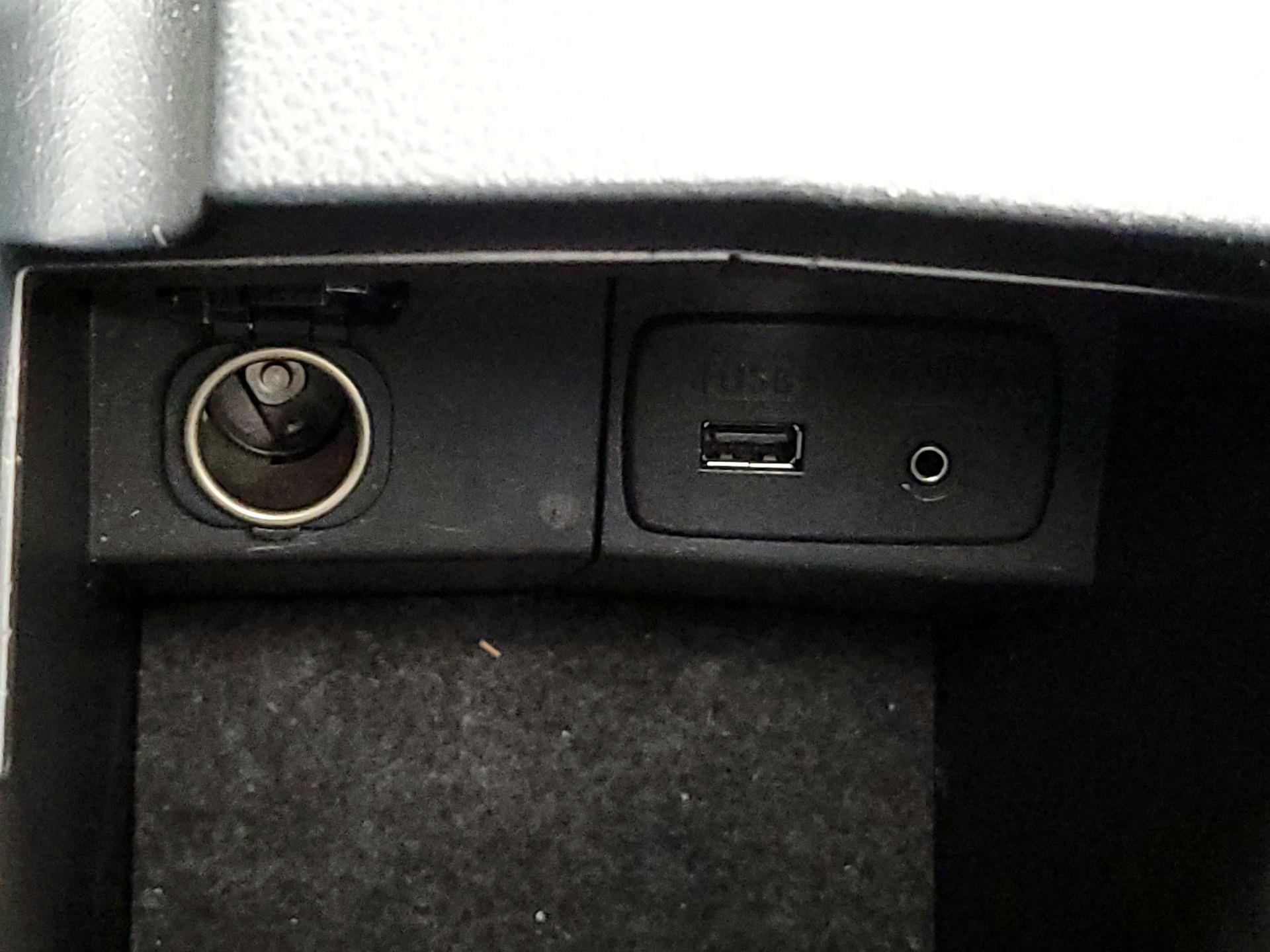 Thumbnail: 2014 Subaru Forester - 18