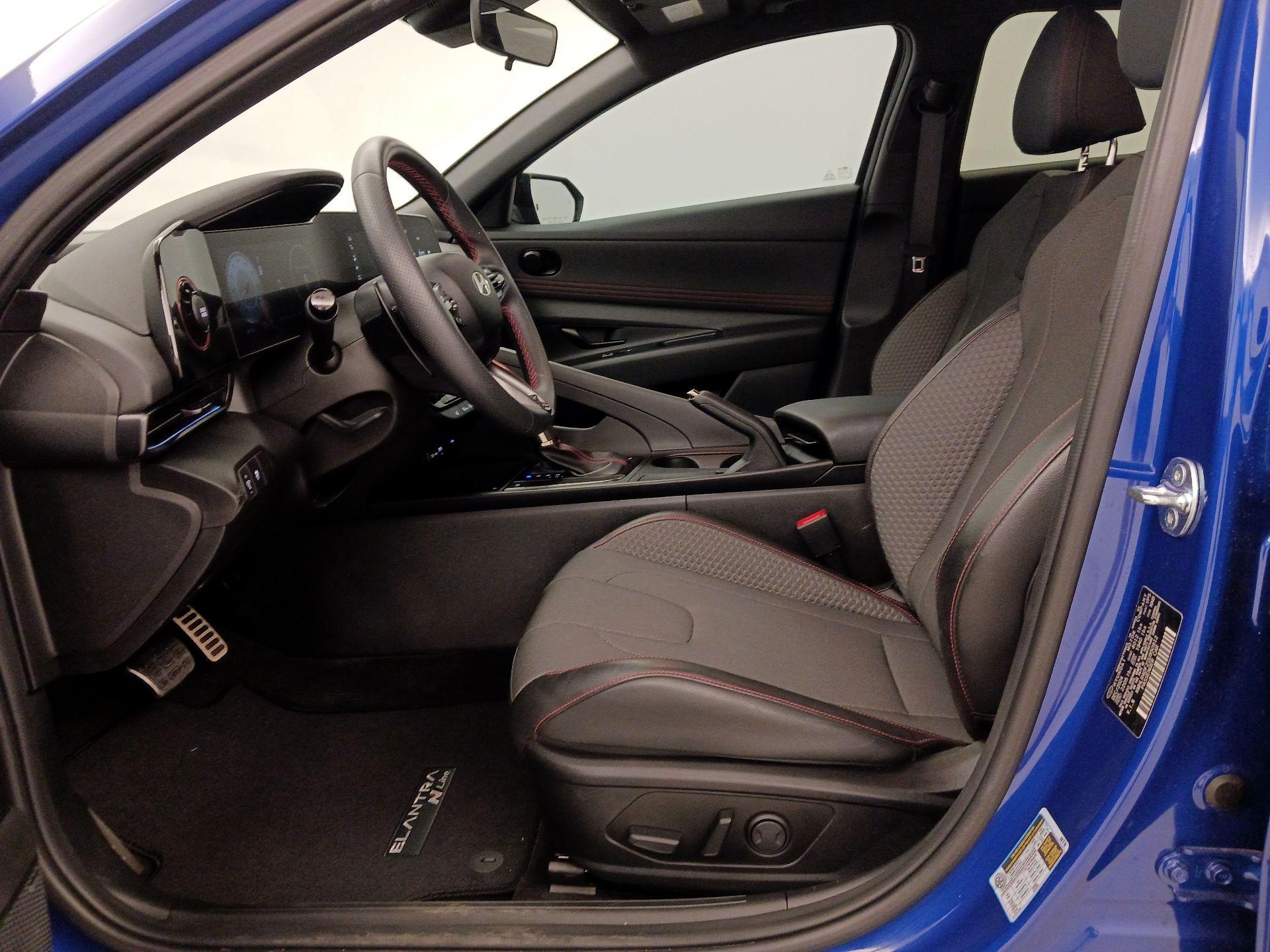 Thumbnail: 2025 Hyundai Elantra - 11