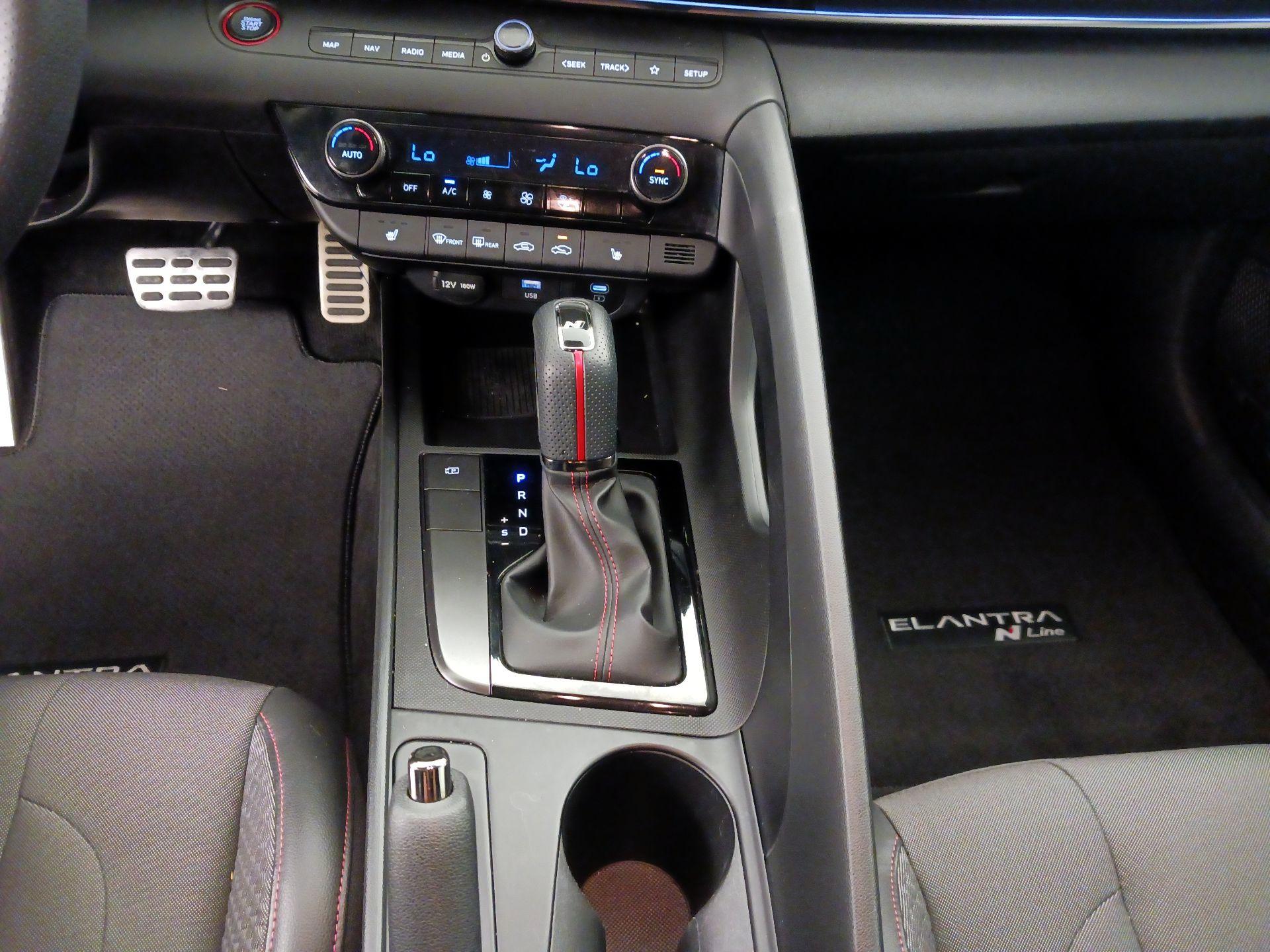 Thumbnail: 2025 Hyundai Elantra - 18