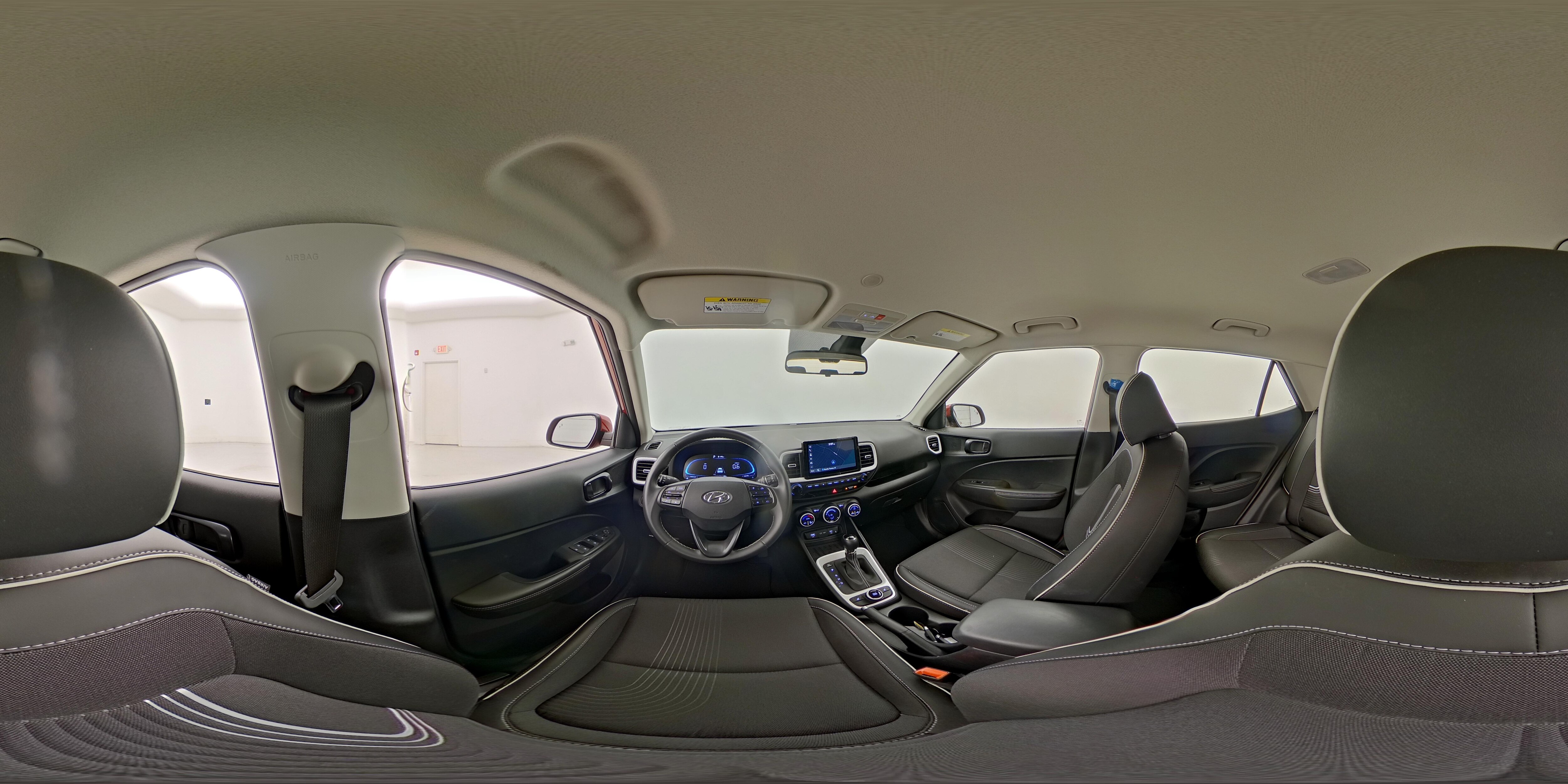 2025 Hyundai Venue Limited - Photo 27