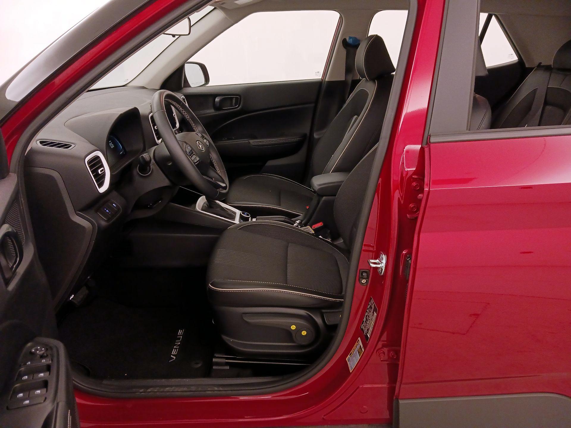 Thumbnail: 2025 Hyundai Venue - 11