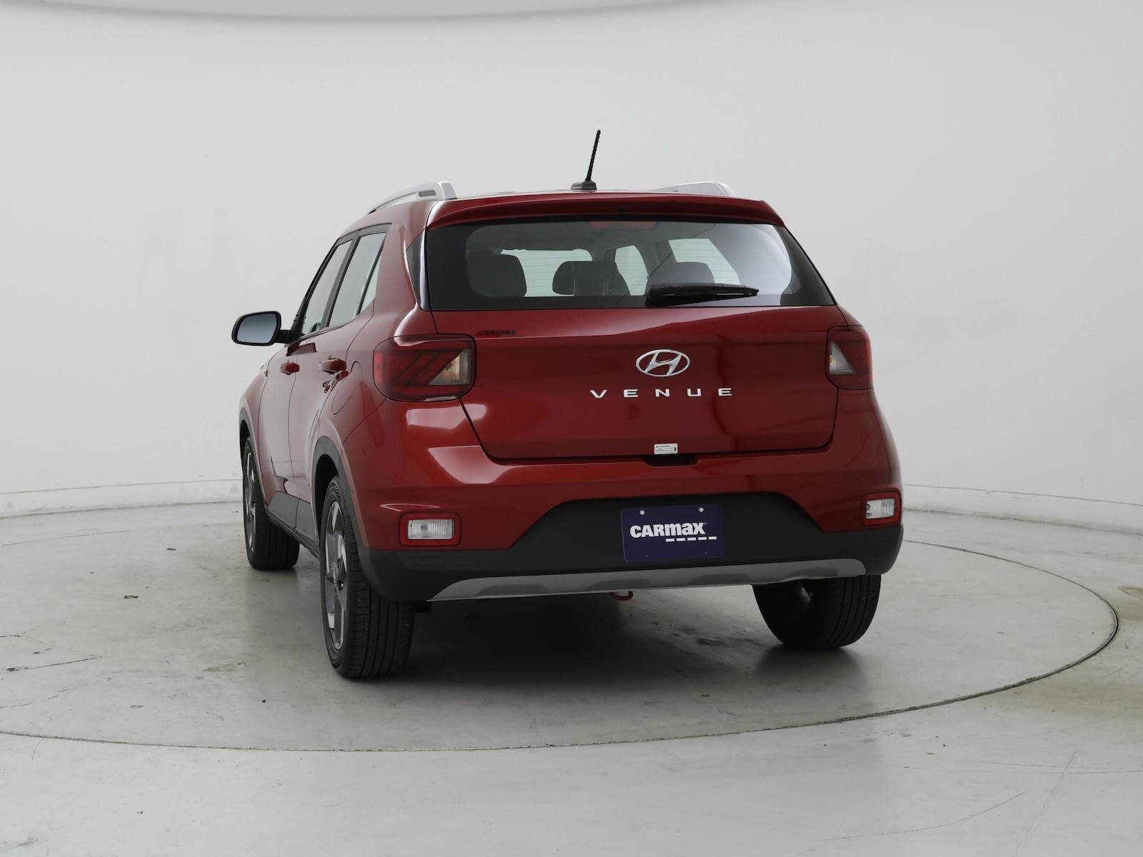 2025 Hyundai Venue Limited - Photo 7