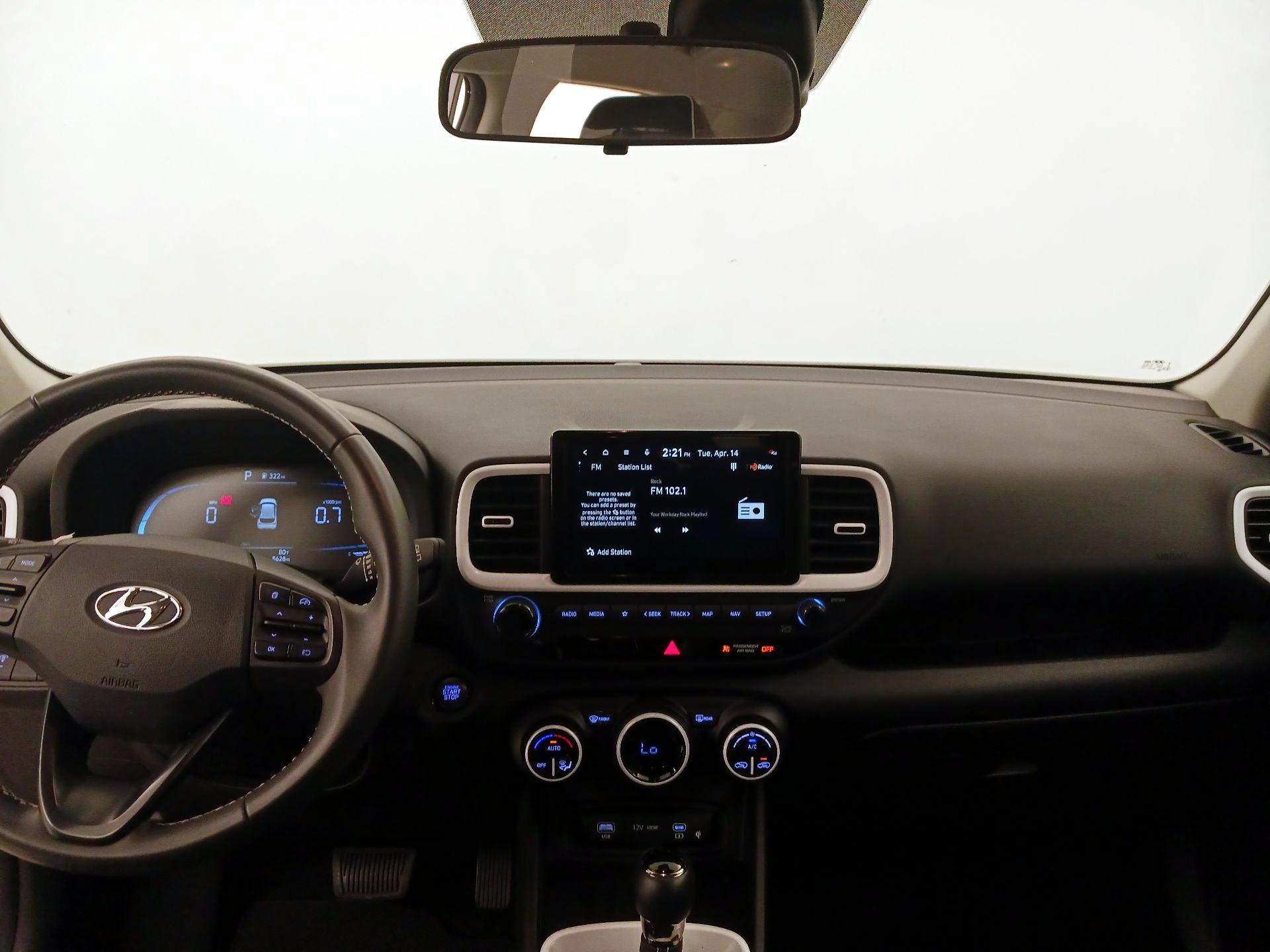 Thumbnail: 2025 Hyundai Venue - 9