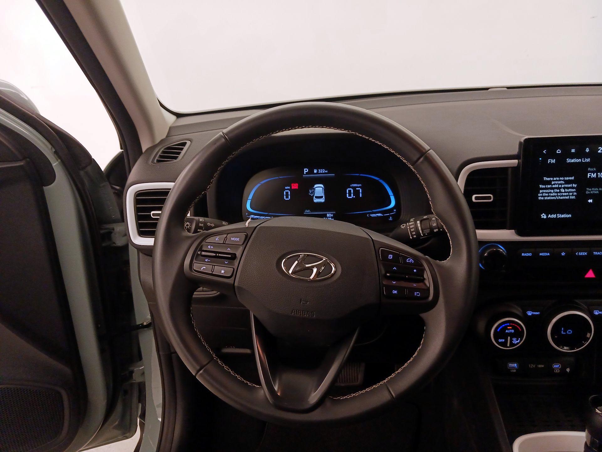 Thumbnail: 2025 Hyundai Venue - 10