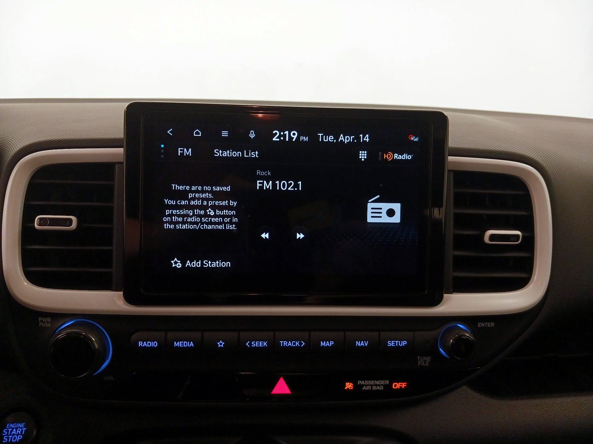 Thumbnail: 2025 Hyundai Venue - 16