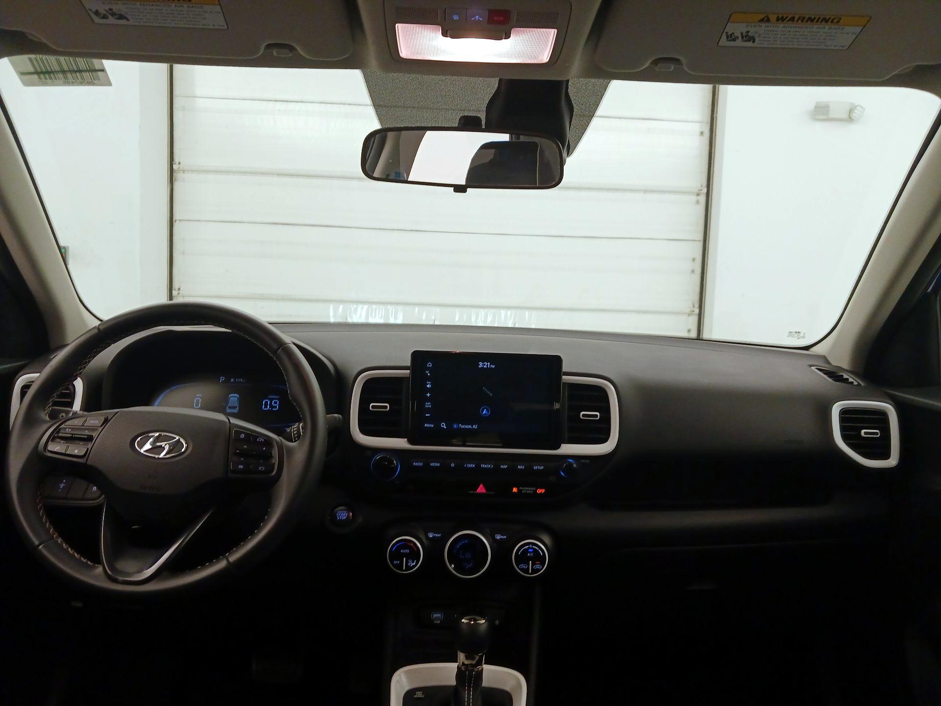 Thumbnail: 2025 Hyundai Venue - 9