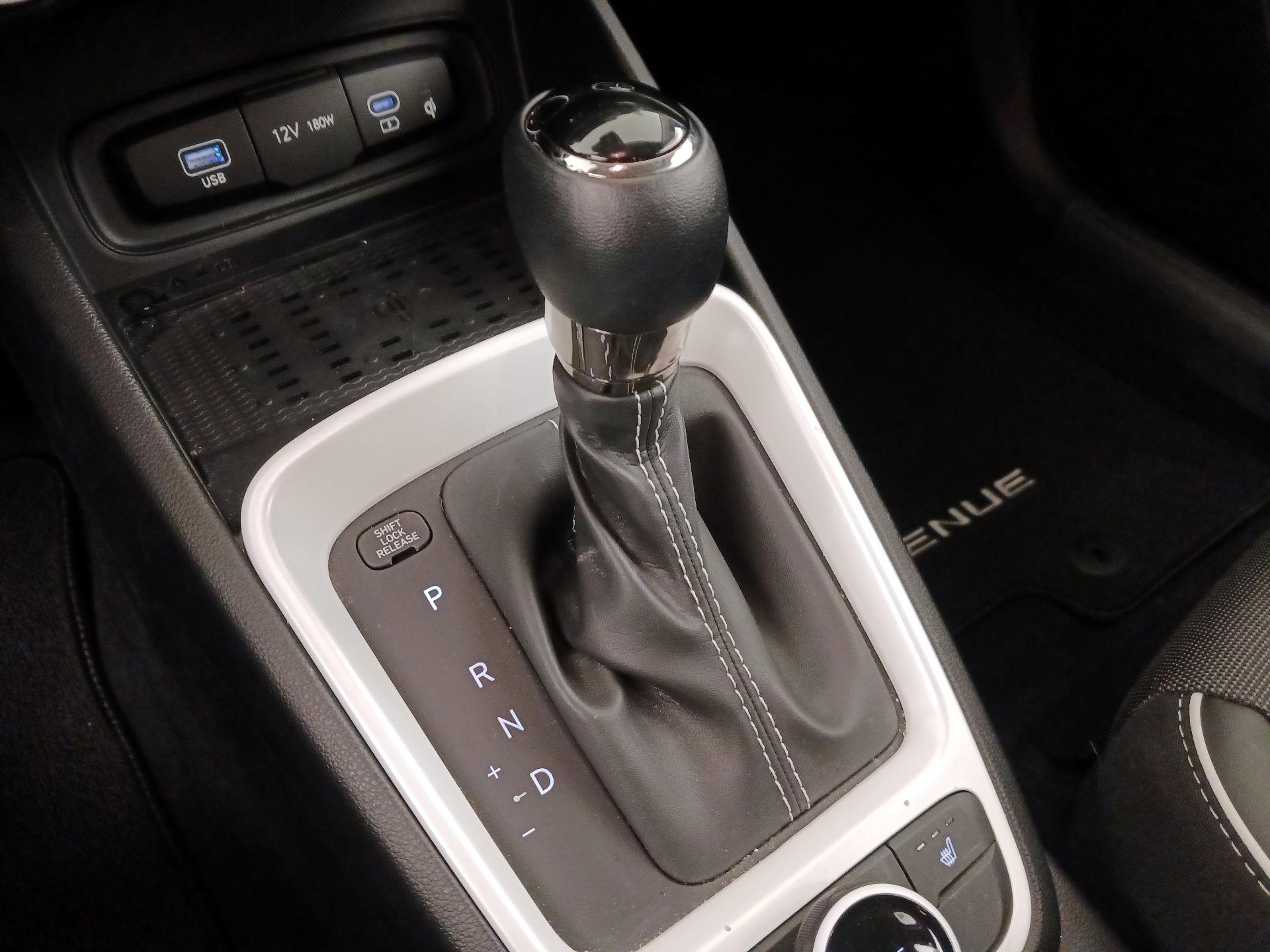 Thumbnail: 2025 Hyundai Venue - 18