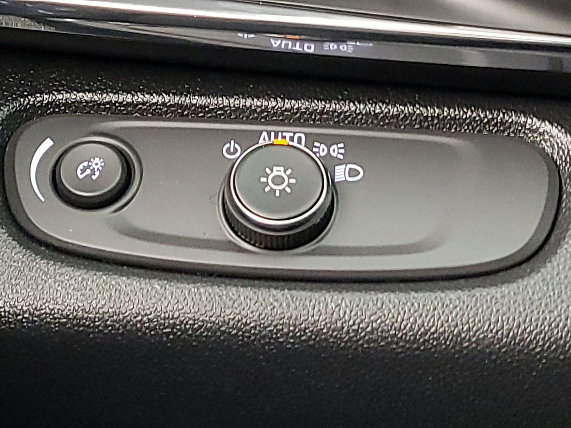 Thumbnail: 2025 Buick Envista - 13