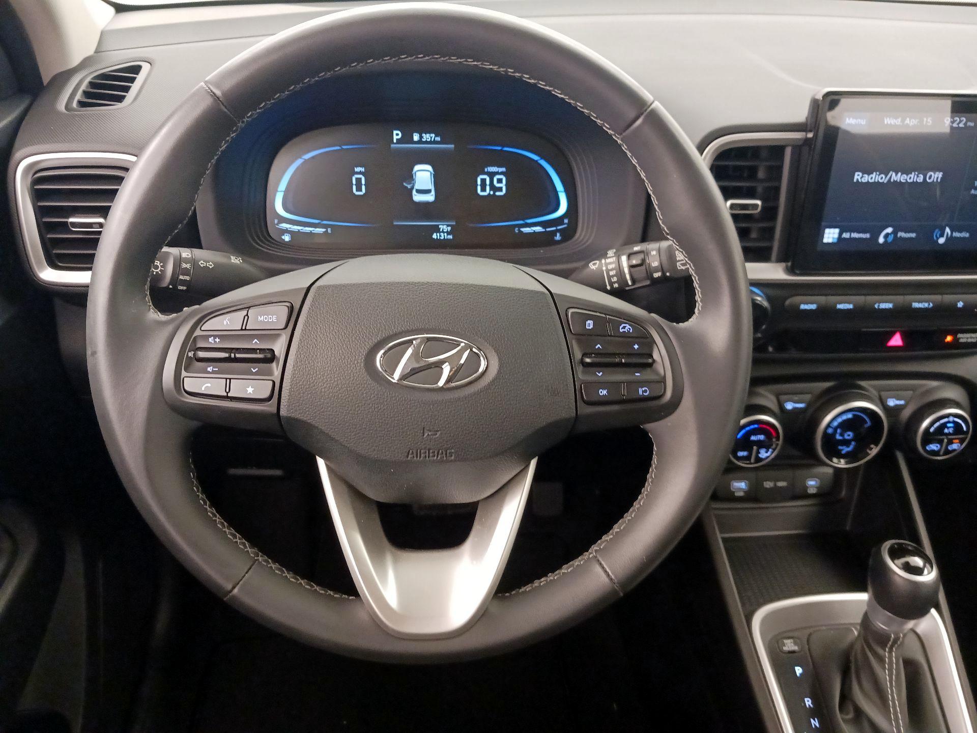 Thumbnail: 2025 Hyundai Venue - 10