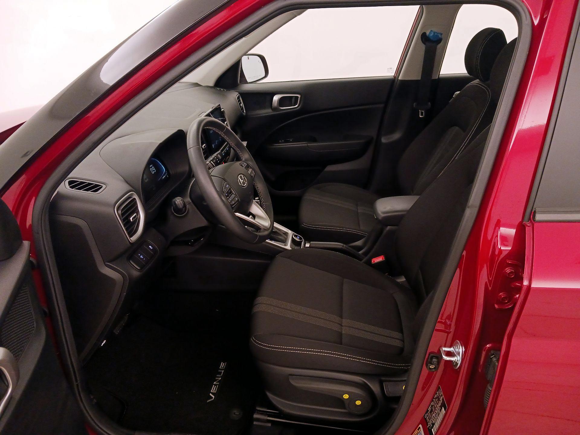 Thumbnail: 2025 Hyundai Venue - 11