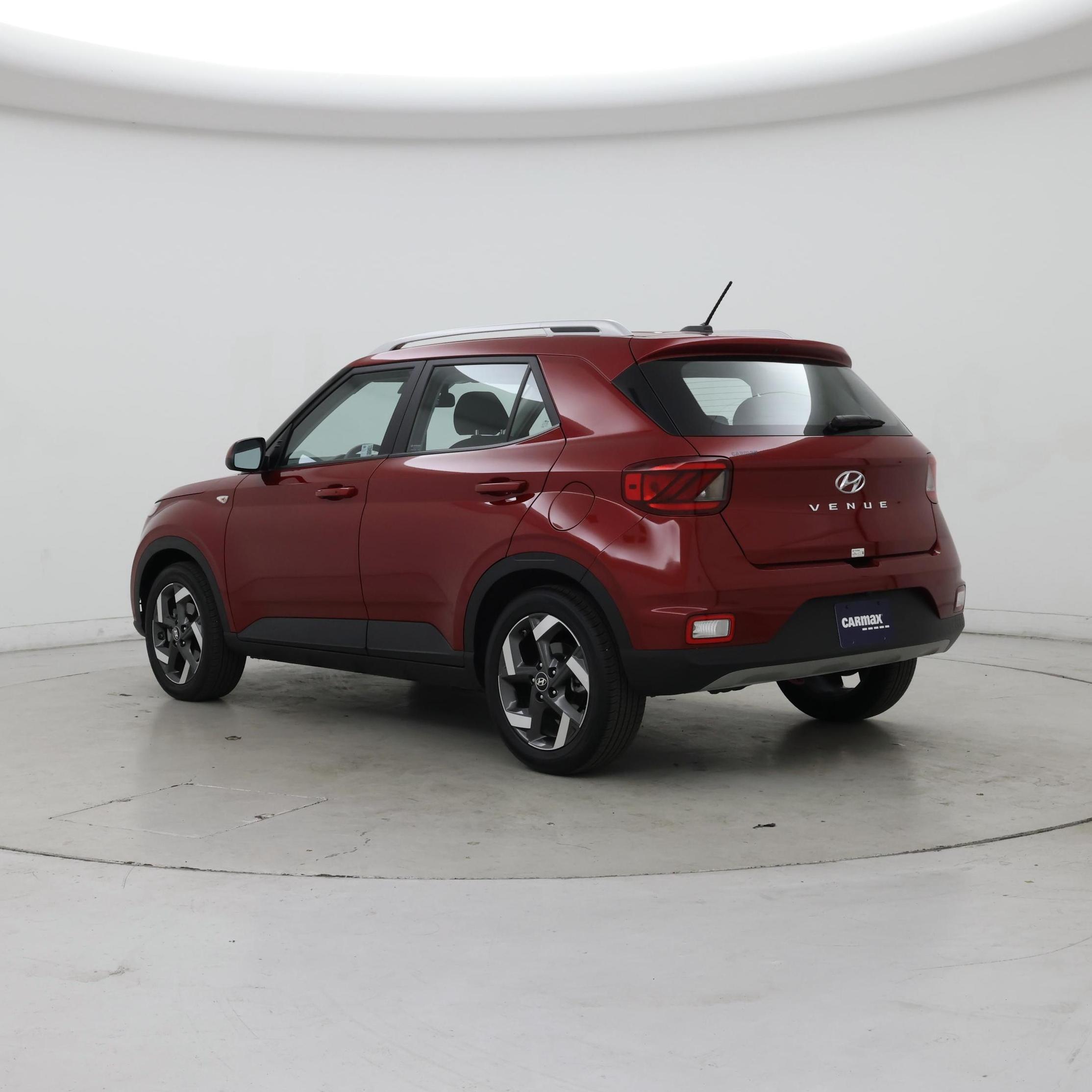 Thumbnail: 2025 Hyundai Venue - 2