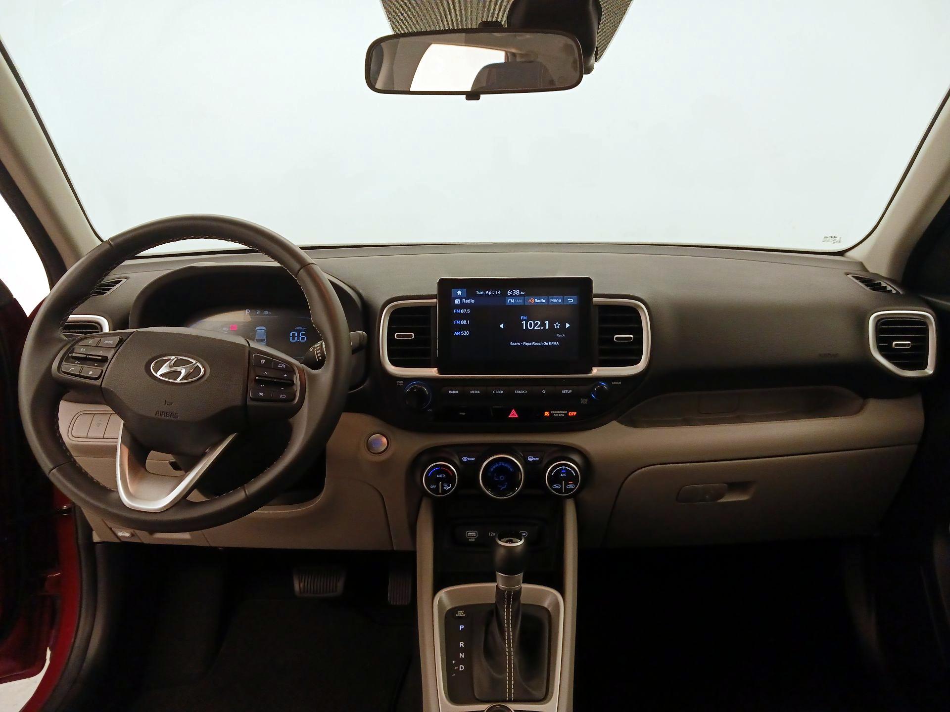 Thumbnail: 2025 Hyundai Venue - 9