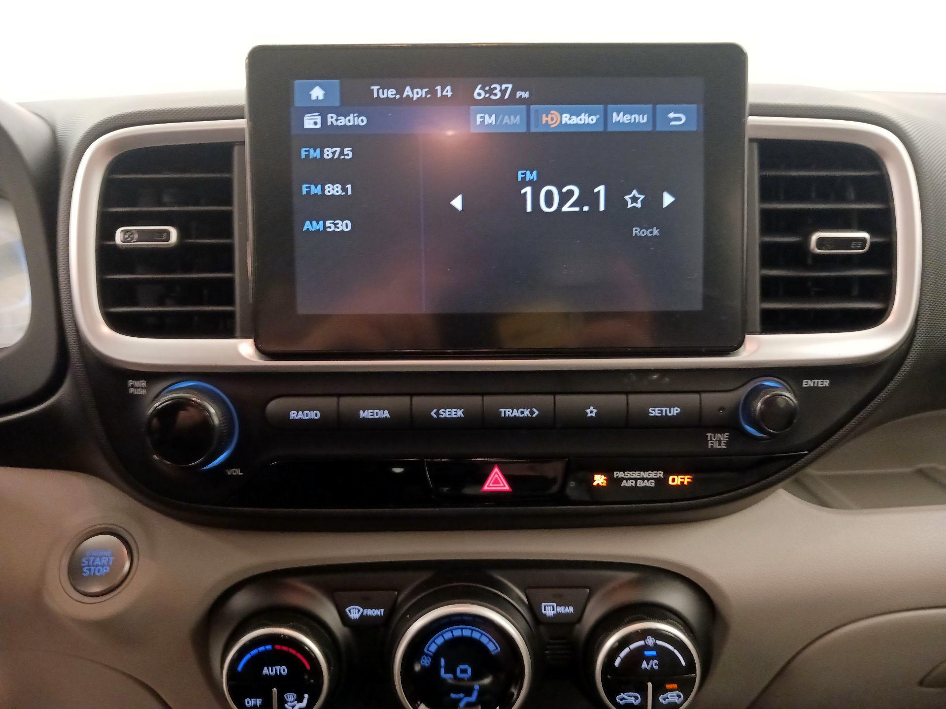 Thumbnail: 2025 Hyundai Venue - 15