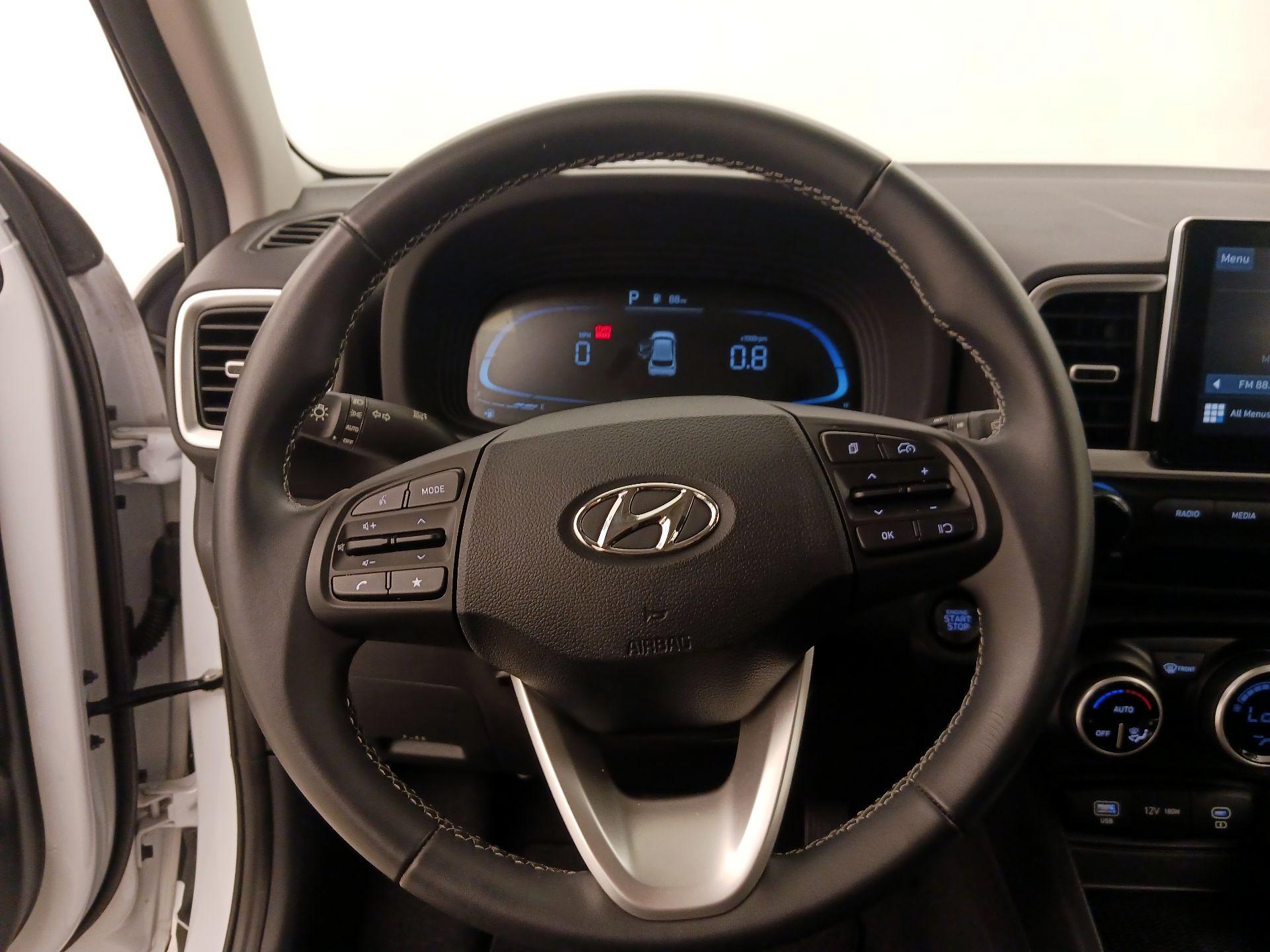 Thumbnail: 2025 Hyundai Venue - 10