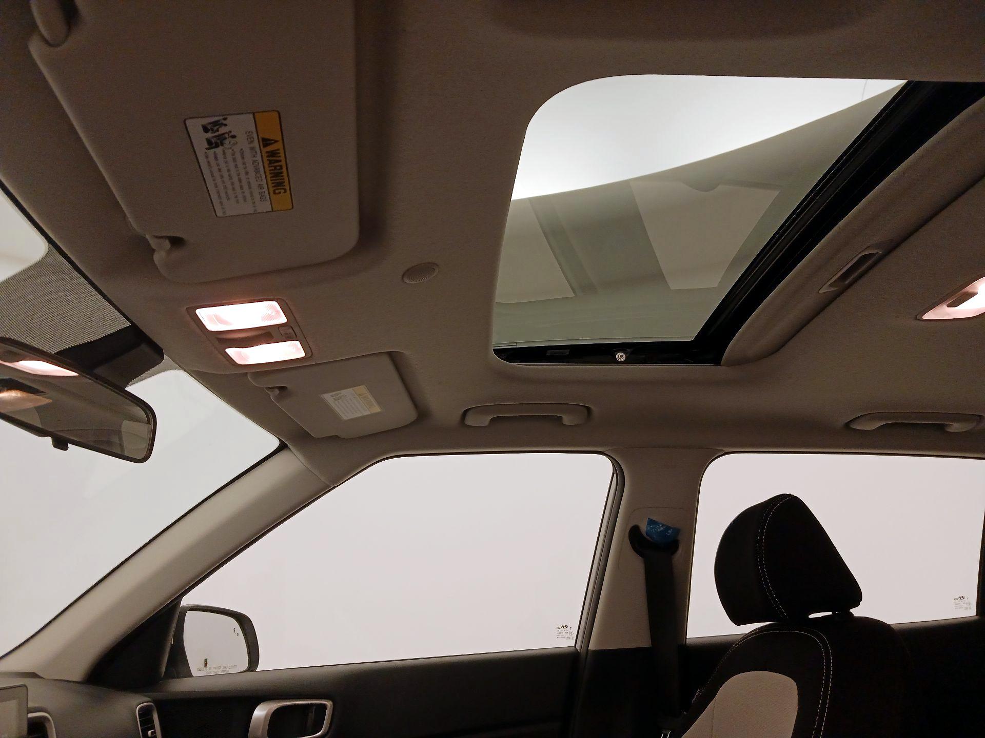 Thumbnail: 2025 Hyundai Venue - 19