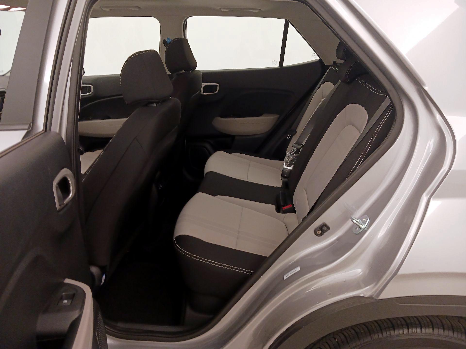 Thumbnail: 2025 Hyundai Venue - 20