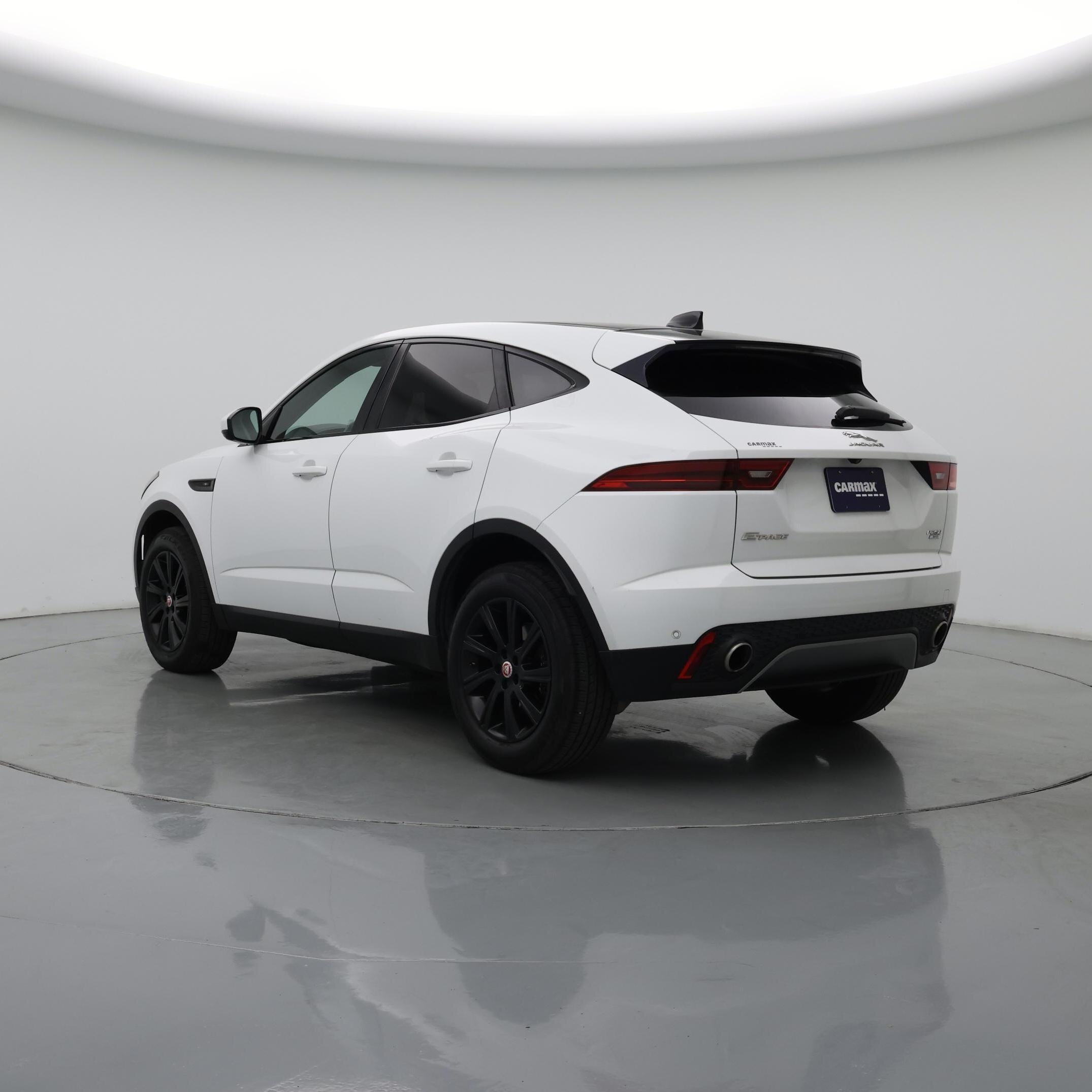 Thumbnail: 2019 Jaguar E-Pace - 2