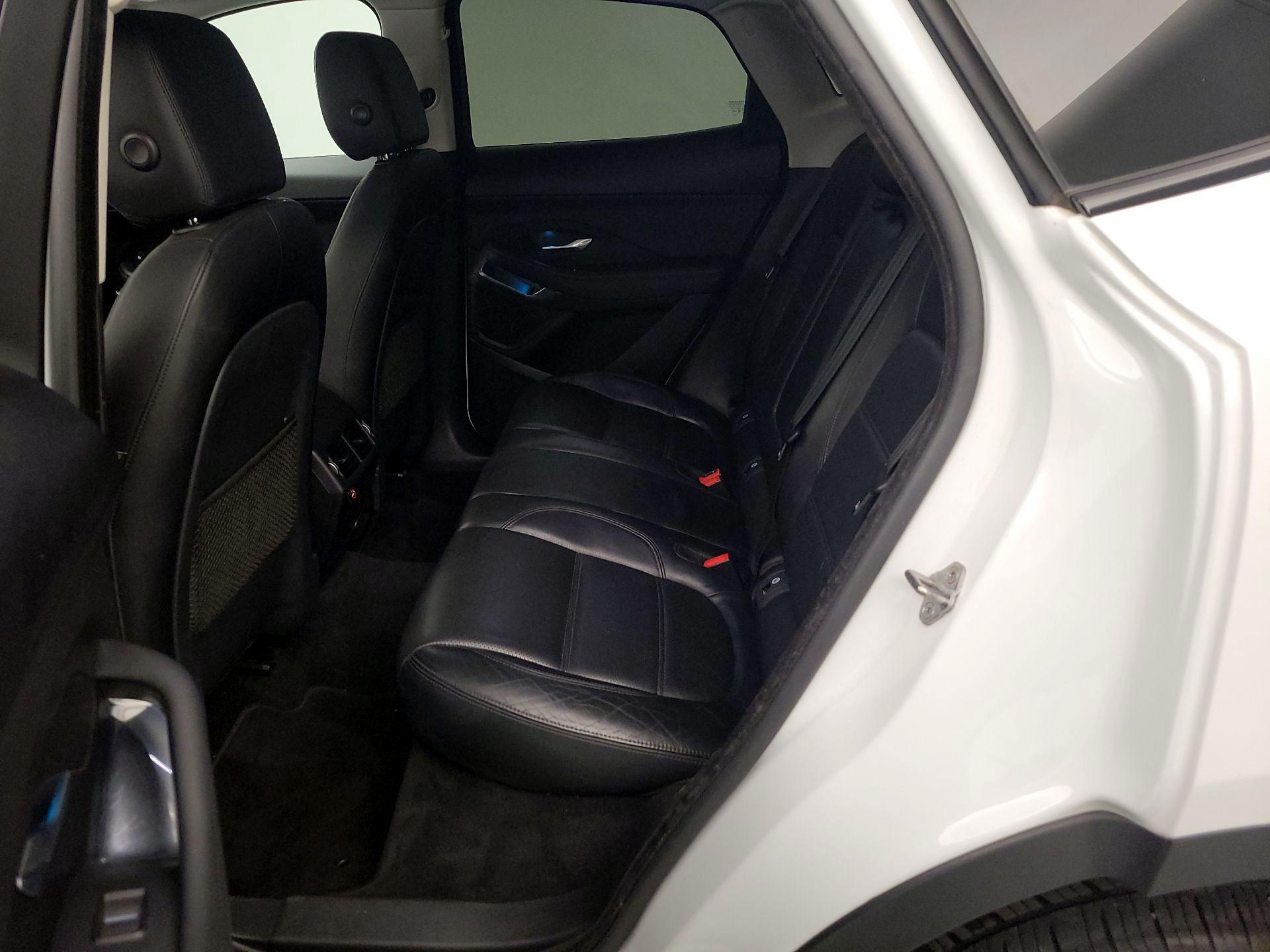 Thumbnail: 2019 Jaguar E-Pace - 20