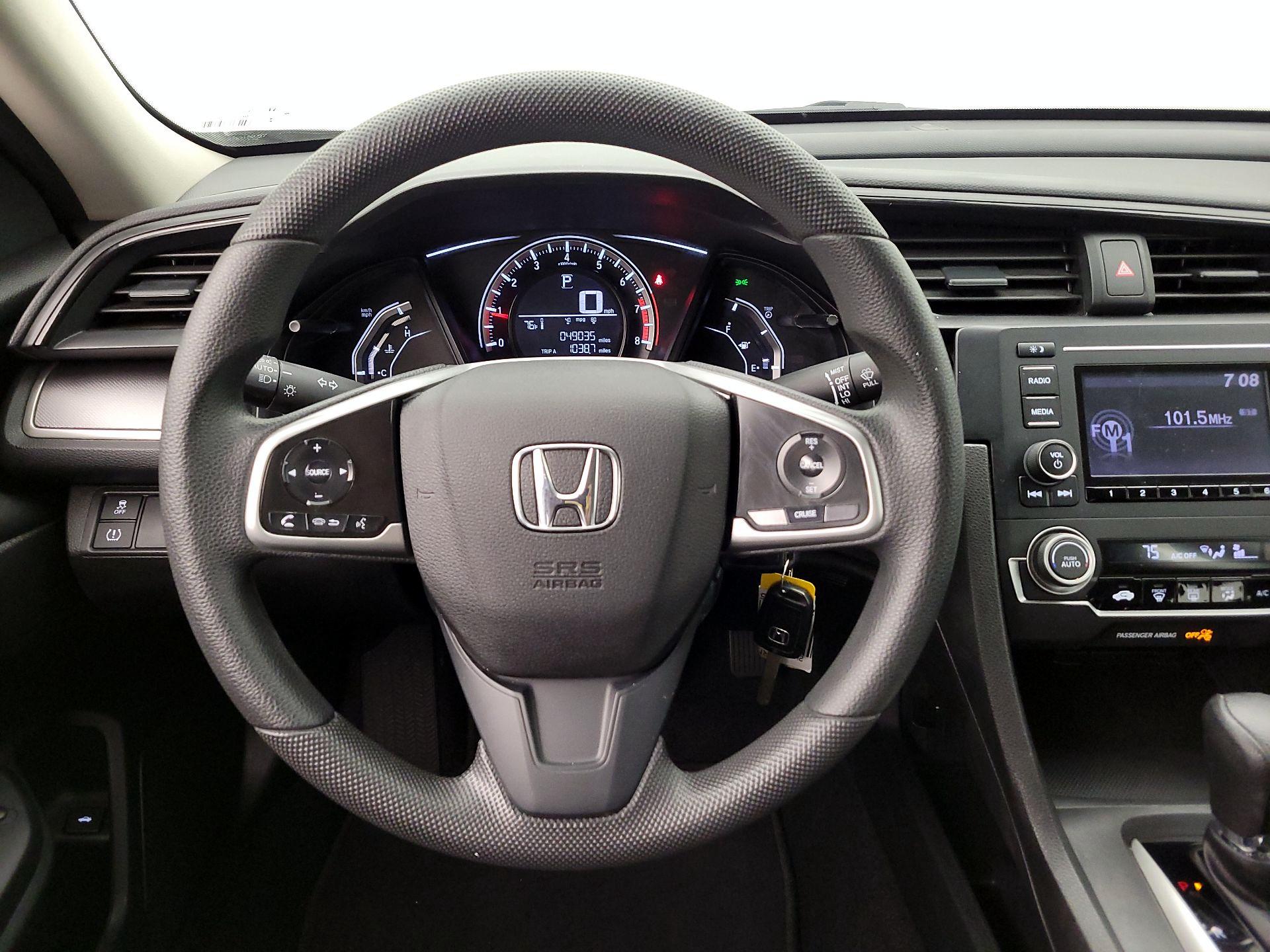 Thumbnail: 2016 Honda Civic - 10