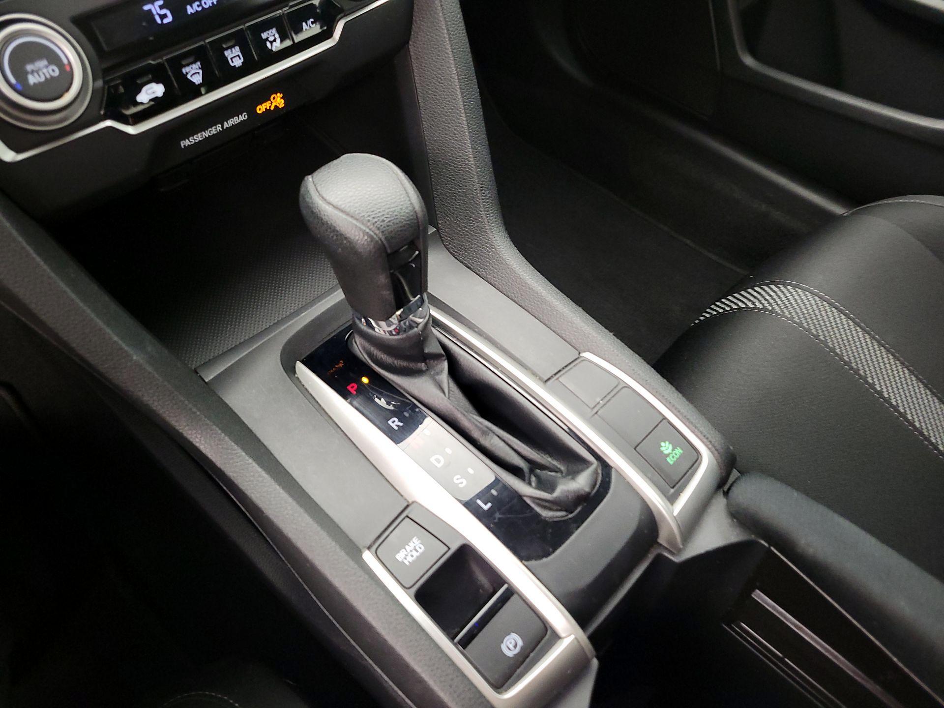 Thumbnail: 2016 Honda Civic - 17