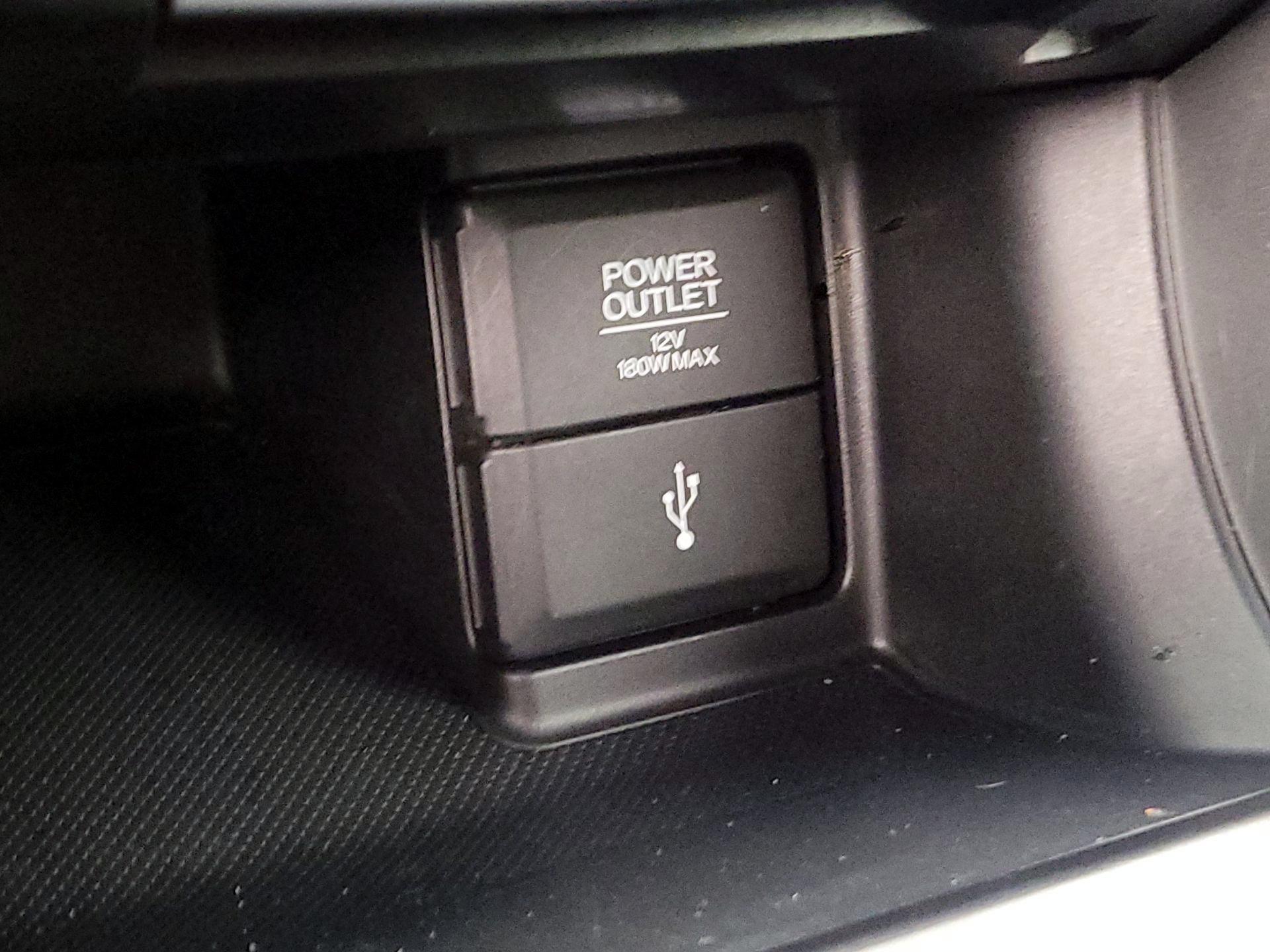 Thumbnail: 2015 Honda Accord - 18