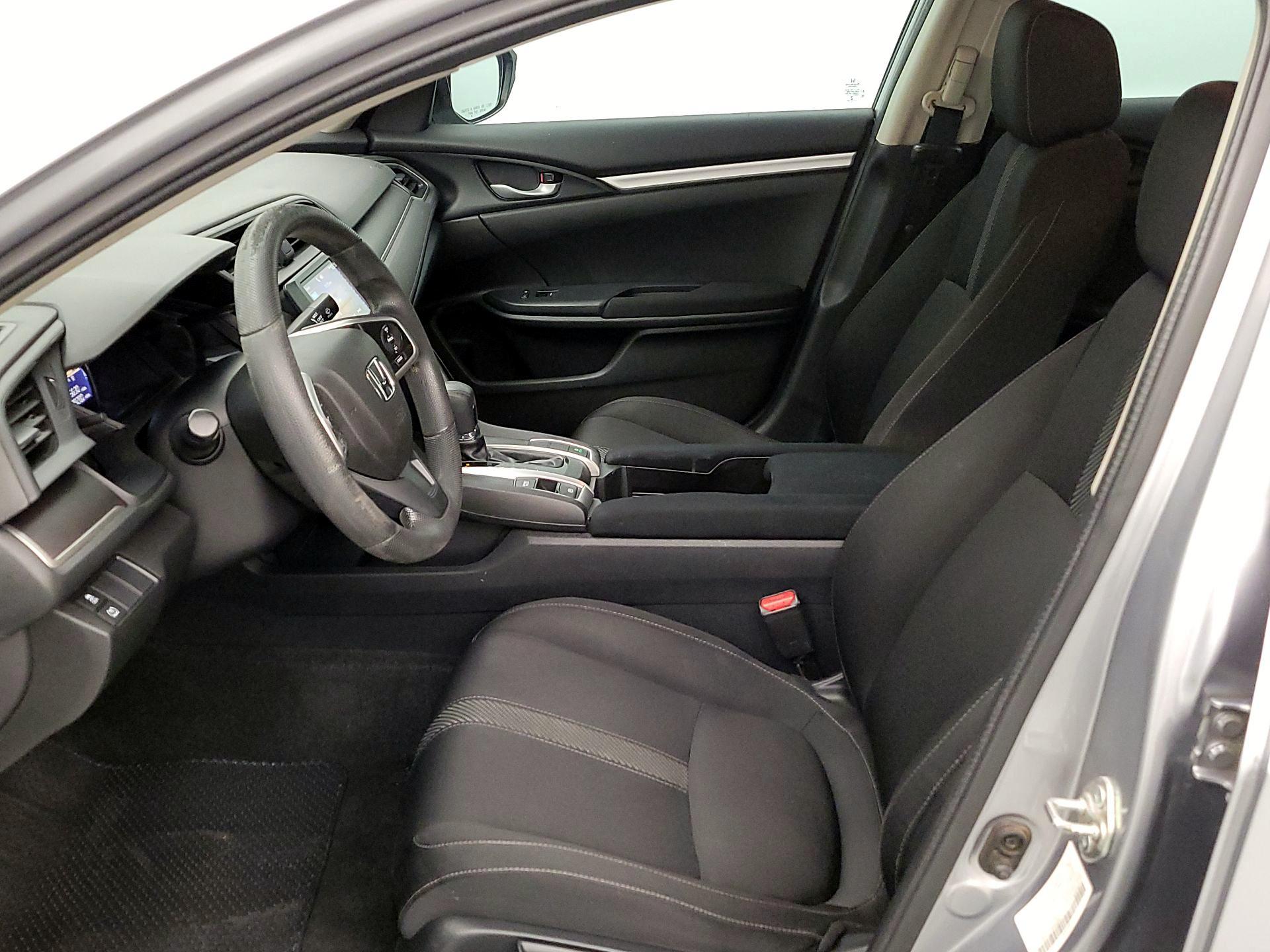 Thumbnail: 2016 Honda Civic - 11