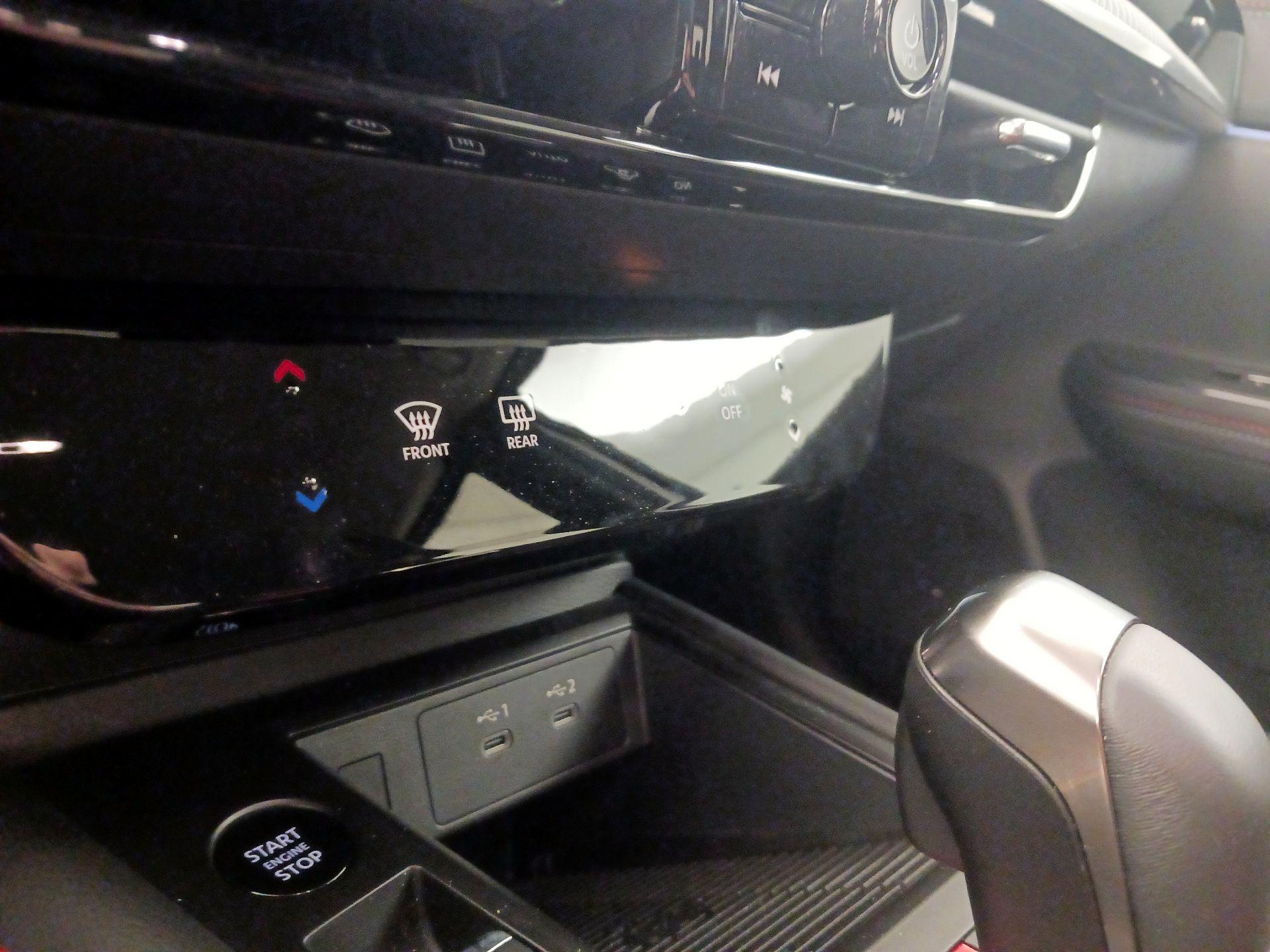 Thumbnail: 2026 Nissan Kicks - 16