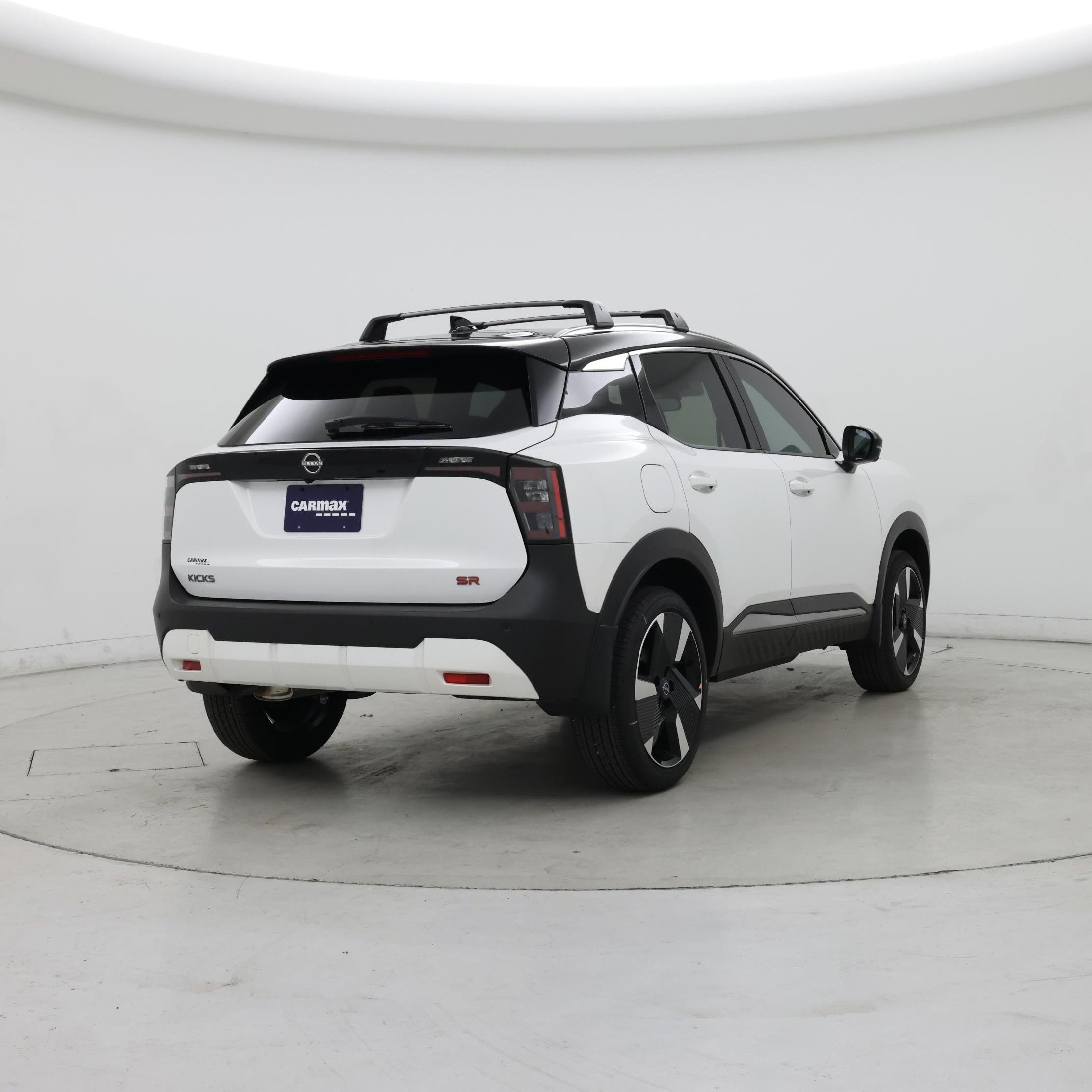 Thumbnail: 2026 Nissan Kicks - 8