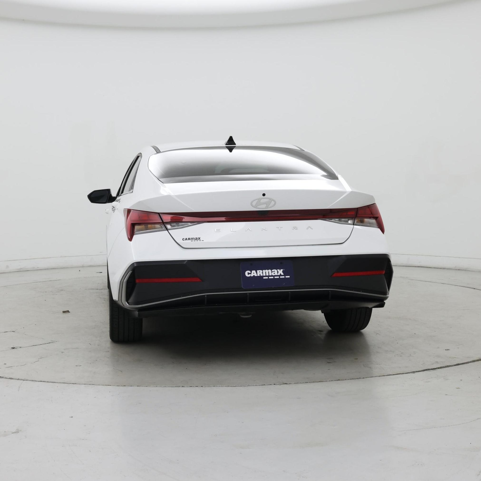 Thumbnail: 2025 Hyundai Elantra - 6
