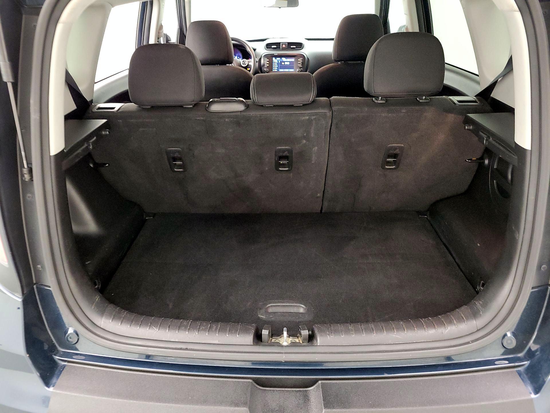 Thumbnail: 2018 Kia Soul - 20