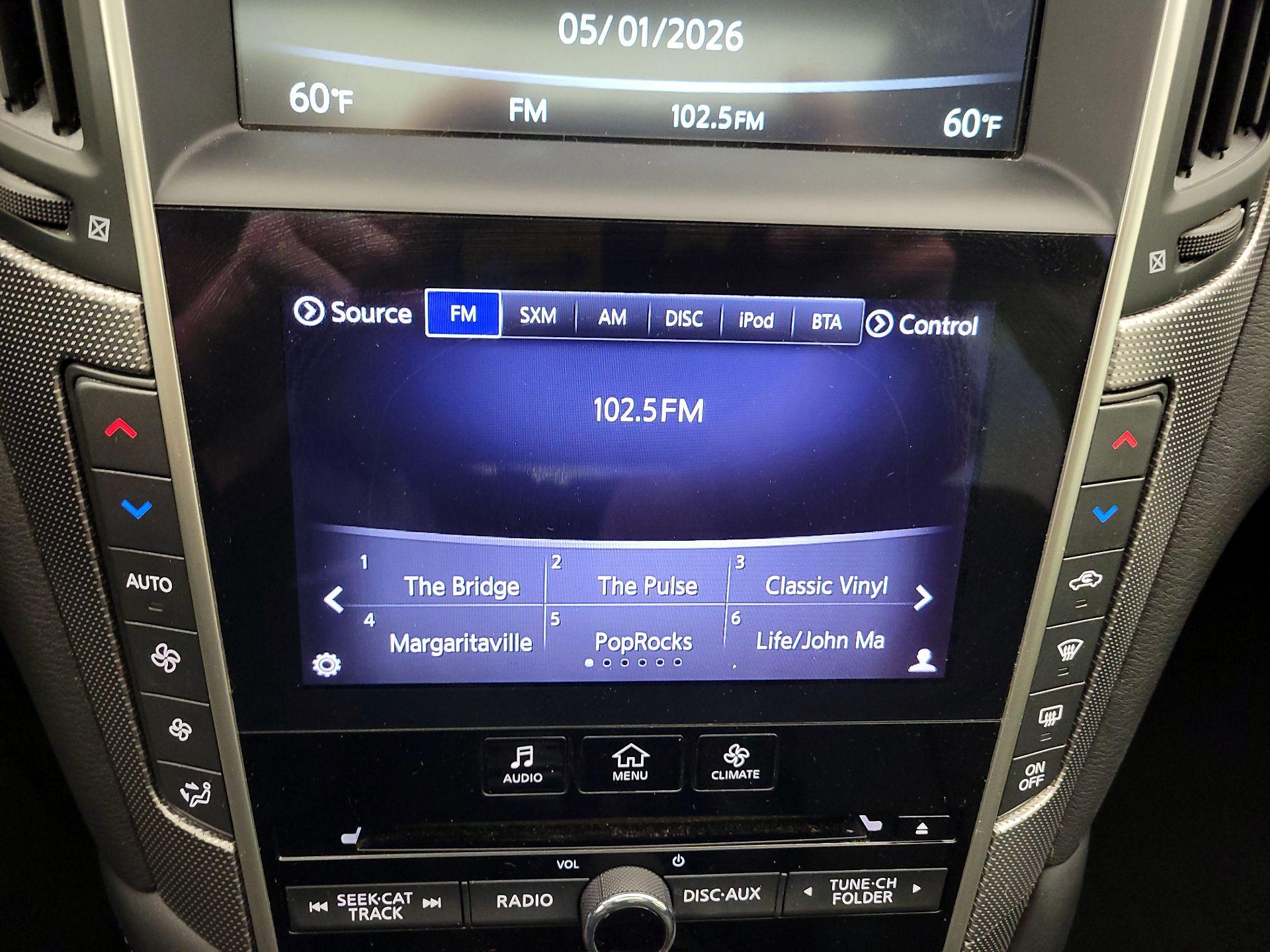 Thumbnail: 2014 INFINITI Q50 - 15