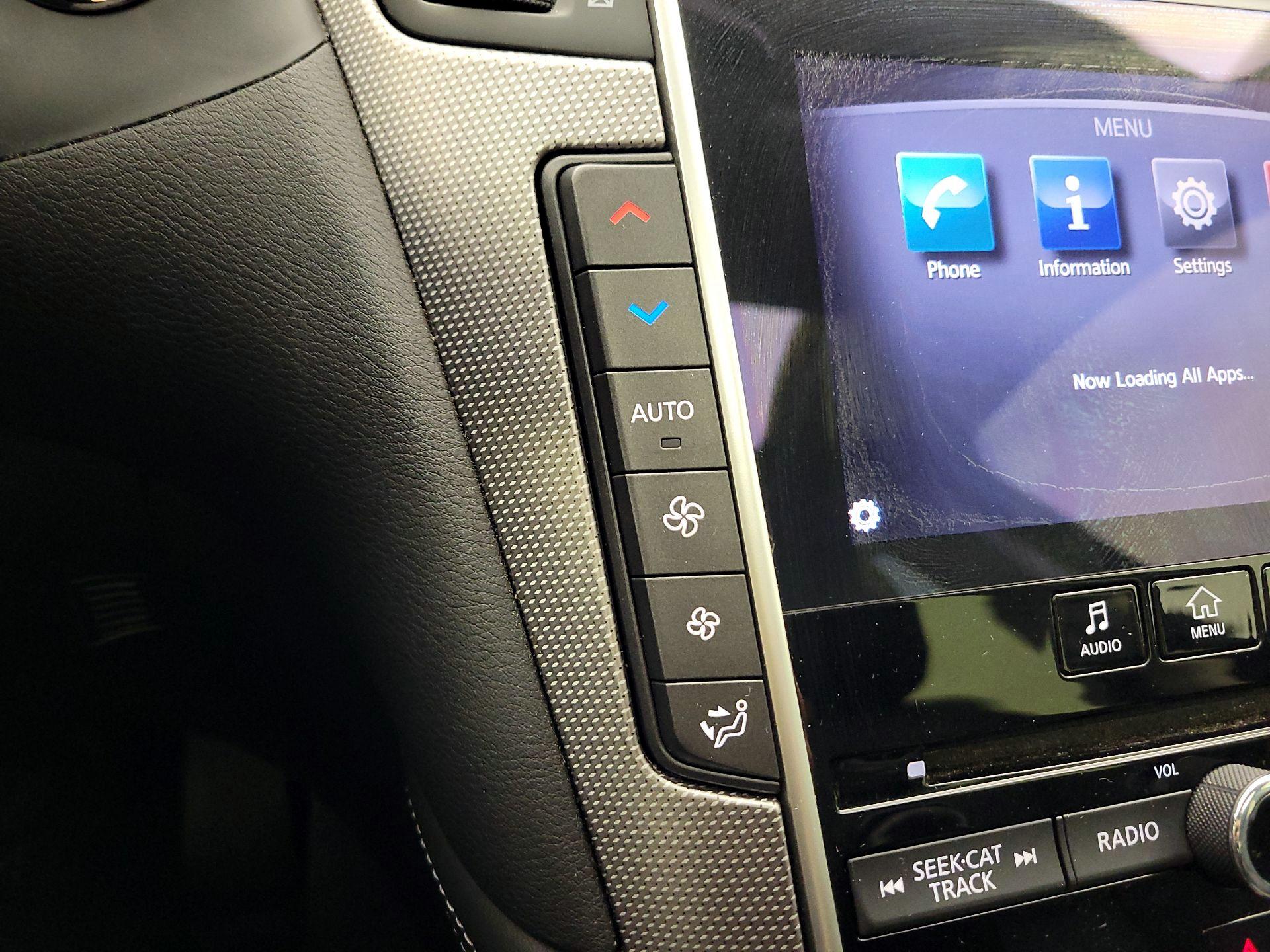 Thumbnail: 2014 INFINITI Q50 - 16